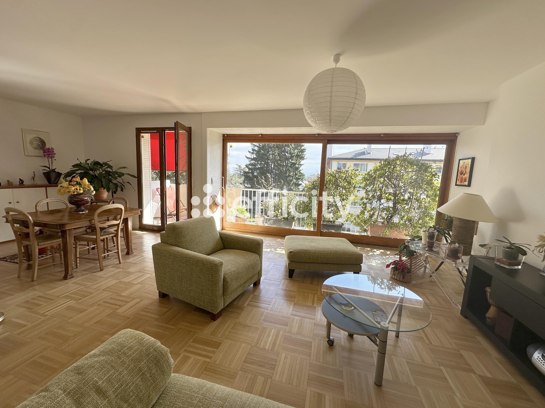 appartement 3 pièces - 86m2 à Divonne-les-Bains (01220)