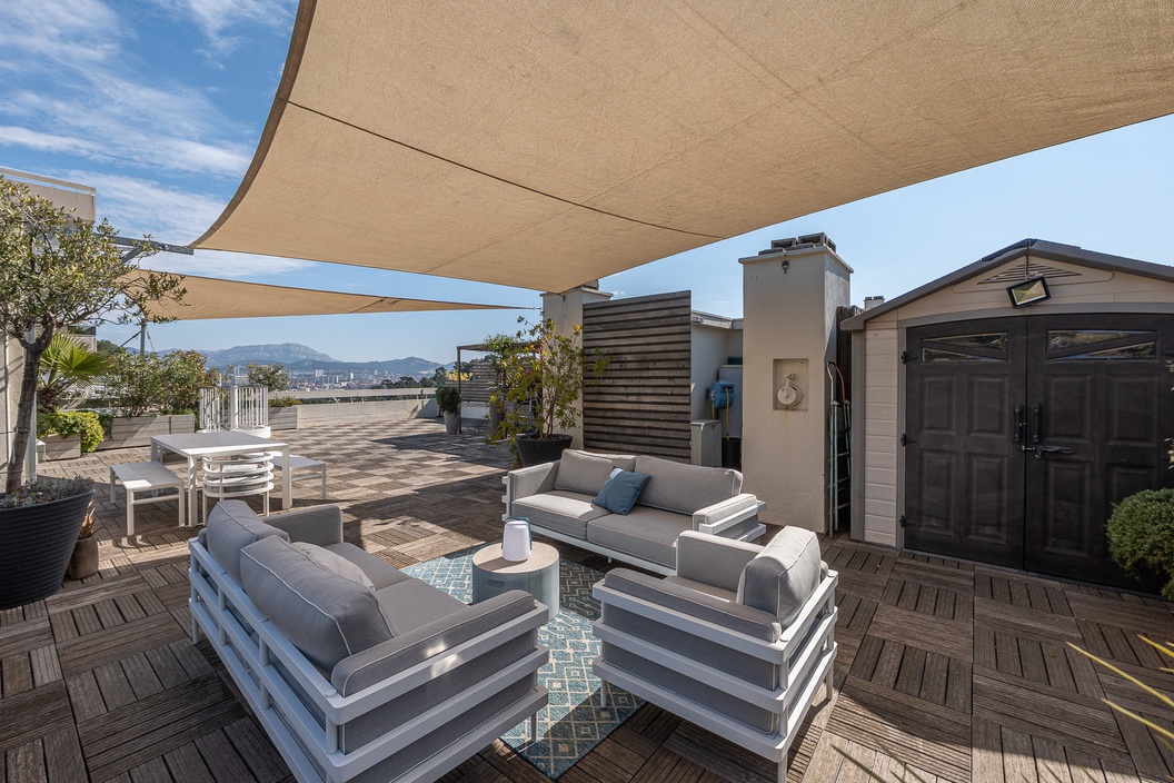 appartement 4 pièces - 125,0m2 à Marseille (13008)