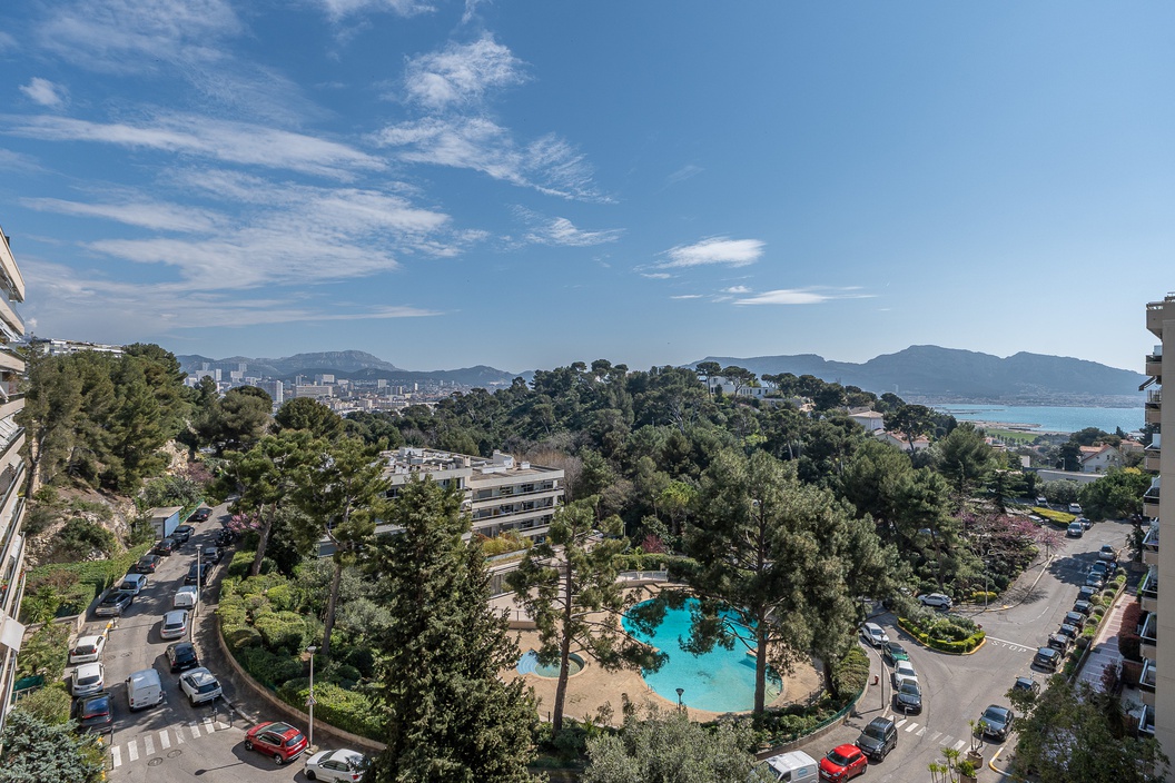 appartement 4 pièces - 125m2 à Marseille (13008)