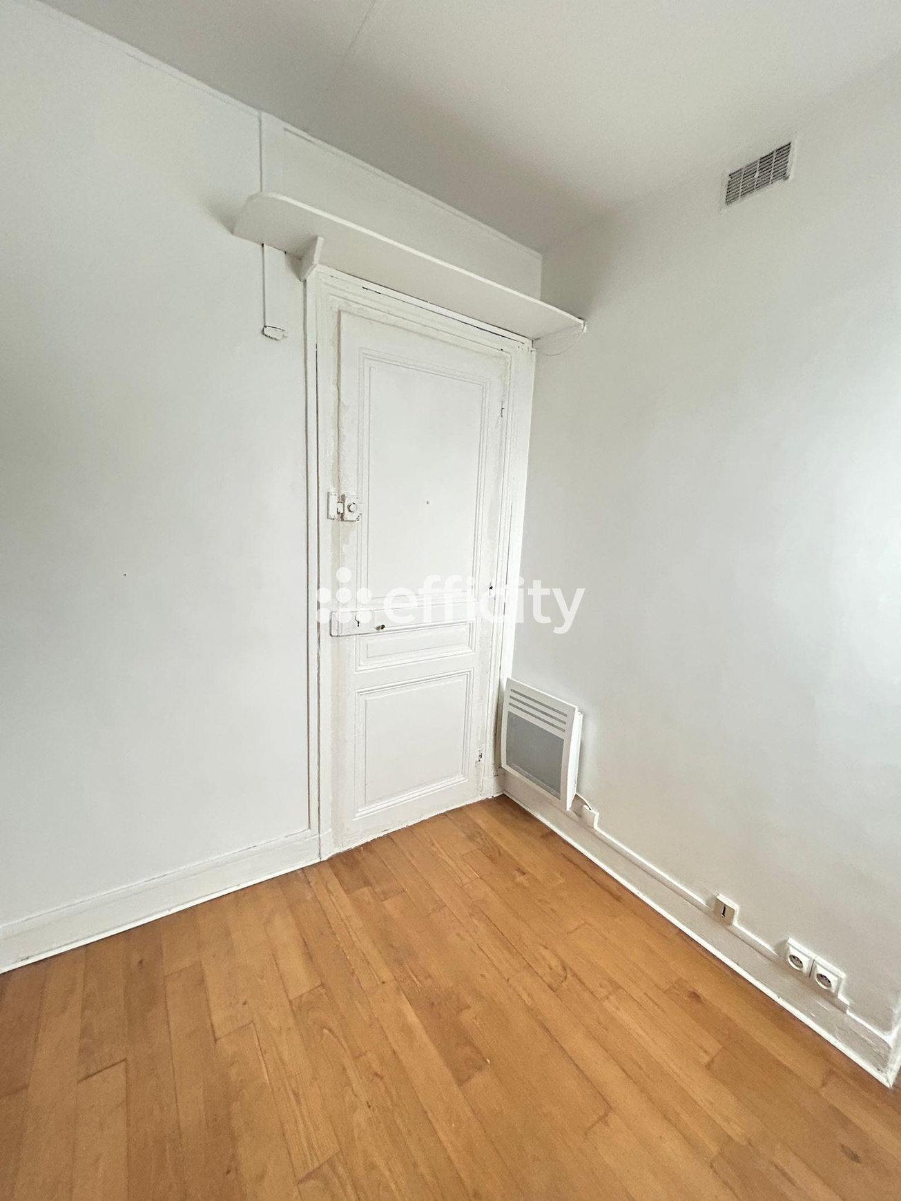 Achat immobilier Appartement 2 pièces  15m2 à Paris (75018) - Photo n°9