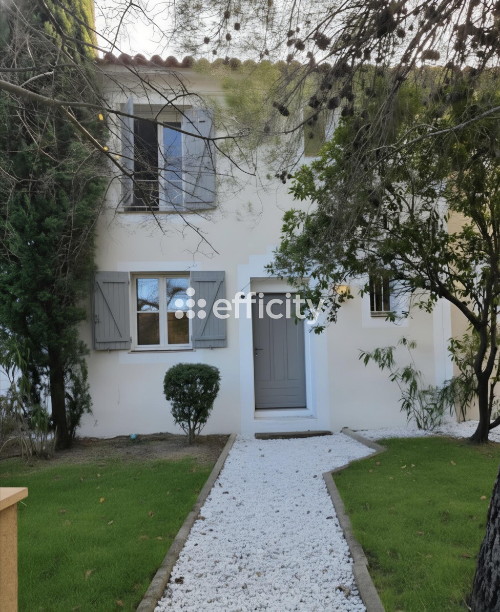 maison 4 pièces - 82,0m2 à Grimaud (83310)