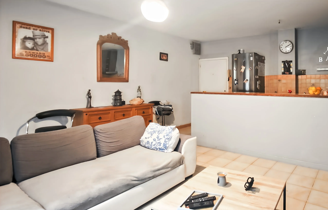 Achat immobilier Appartement 3 pièces  55m2 à Saint-Gilles (30800) - Photo n°1