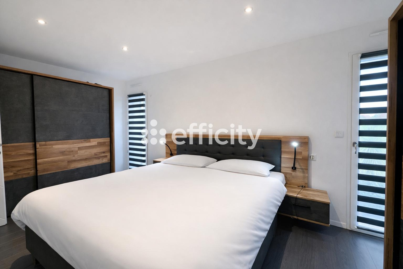 Achat immobilier Maison 8 pièces  186m2 à Bais (35680) - Photo n°4