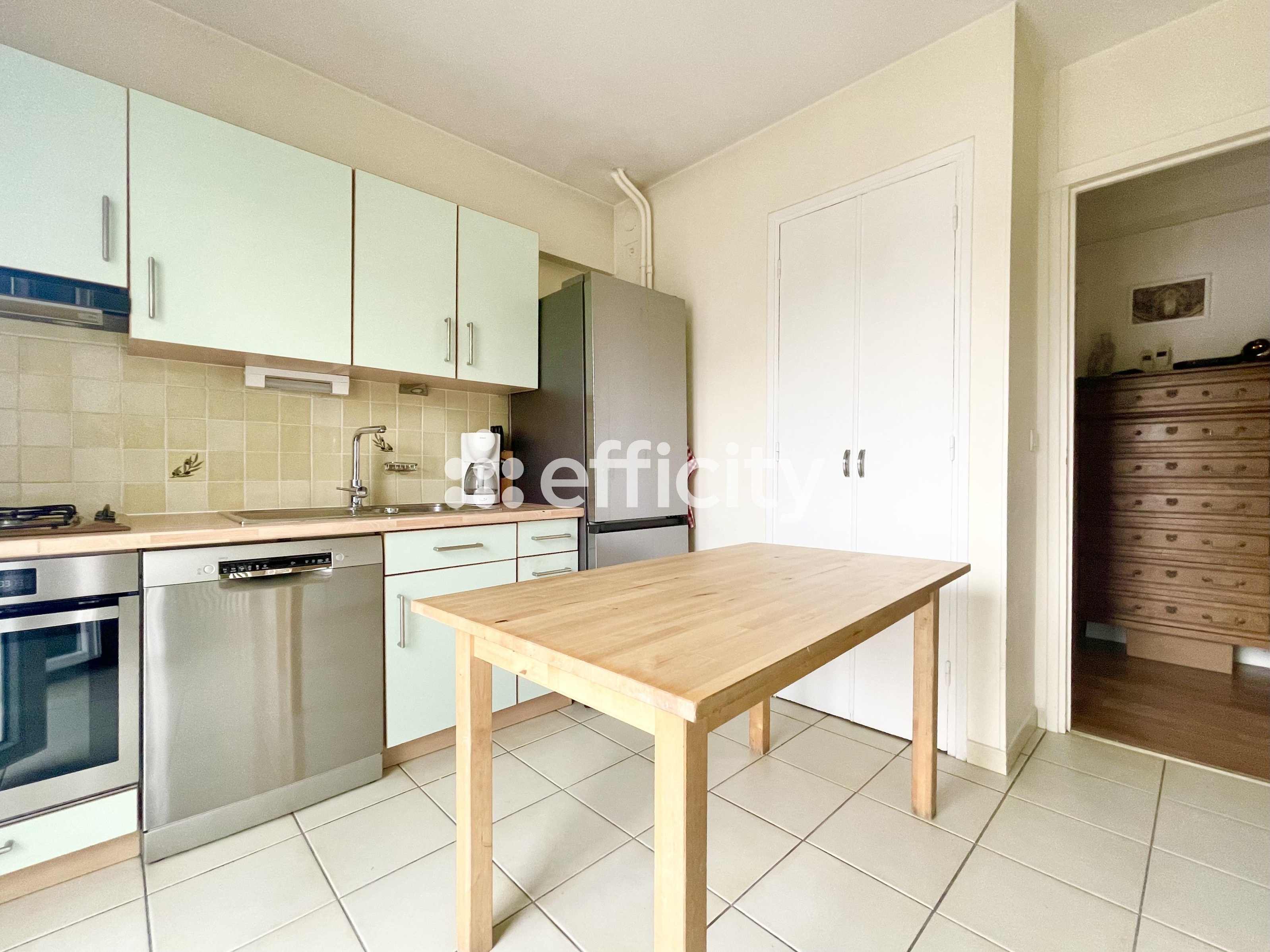 Achat immobilier Appartement 3 pièces  70m2 à Paris (75014) - Photo n°8