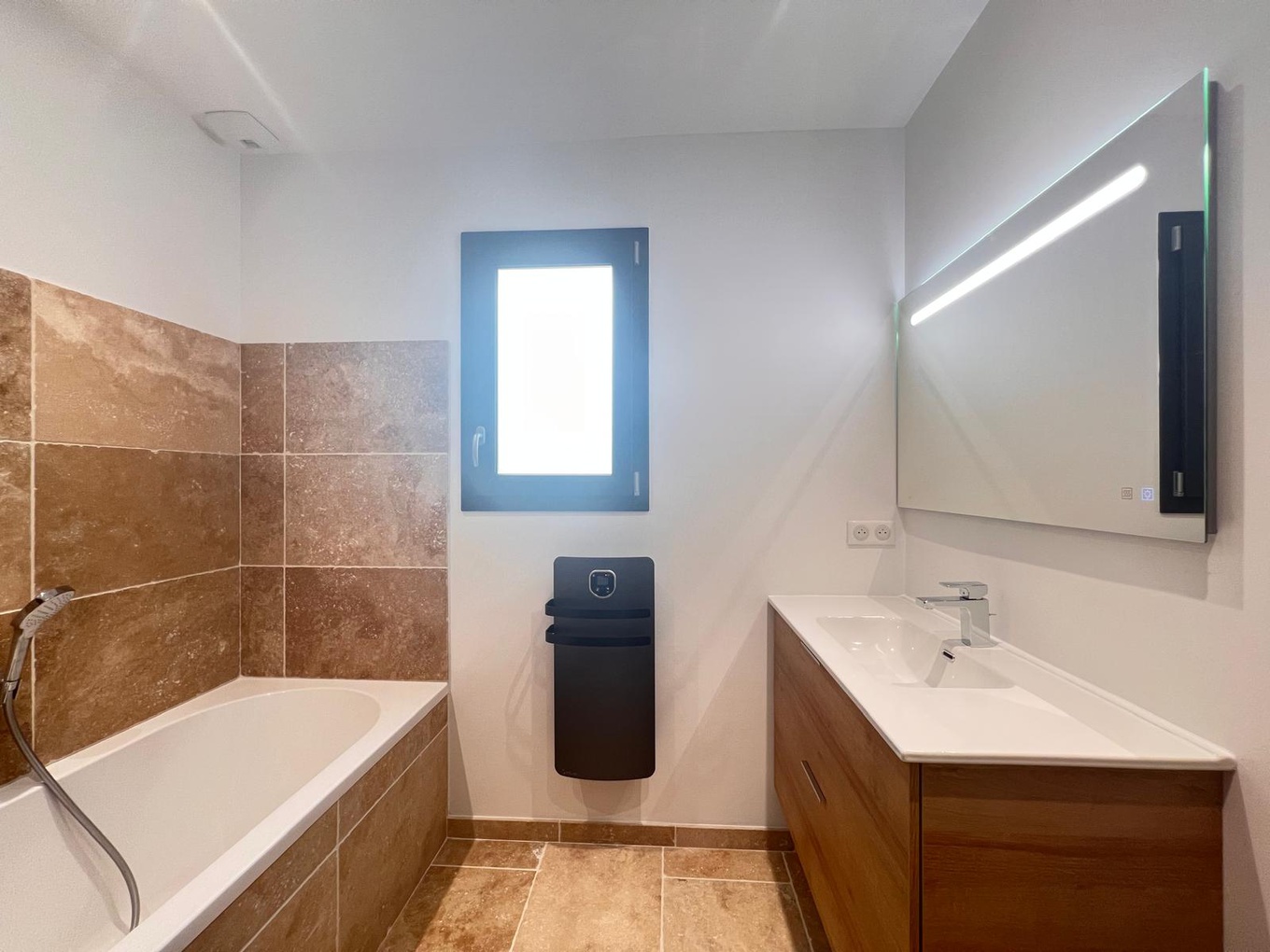 Achat immobilier Maison 4 pièces  117m2 à Aigremont (30350) - Photo n°6