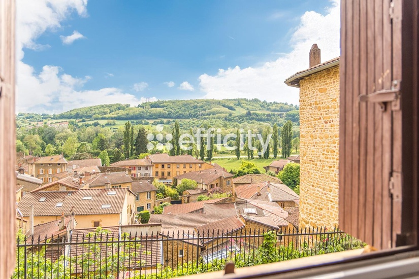 maison 4 pièces - 106m2 à Châtillon (69380)