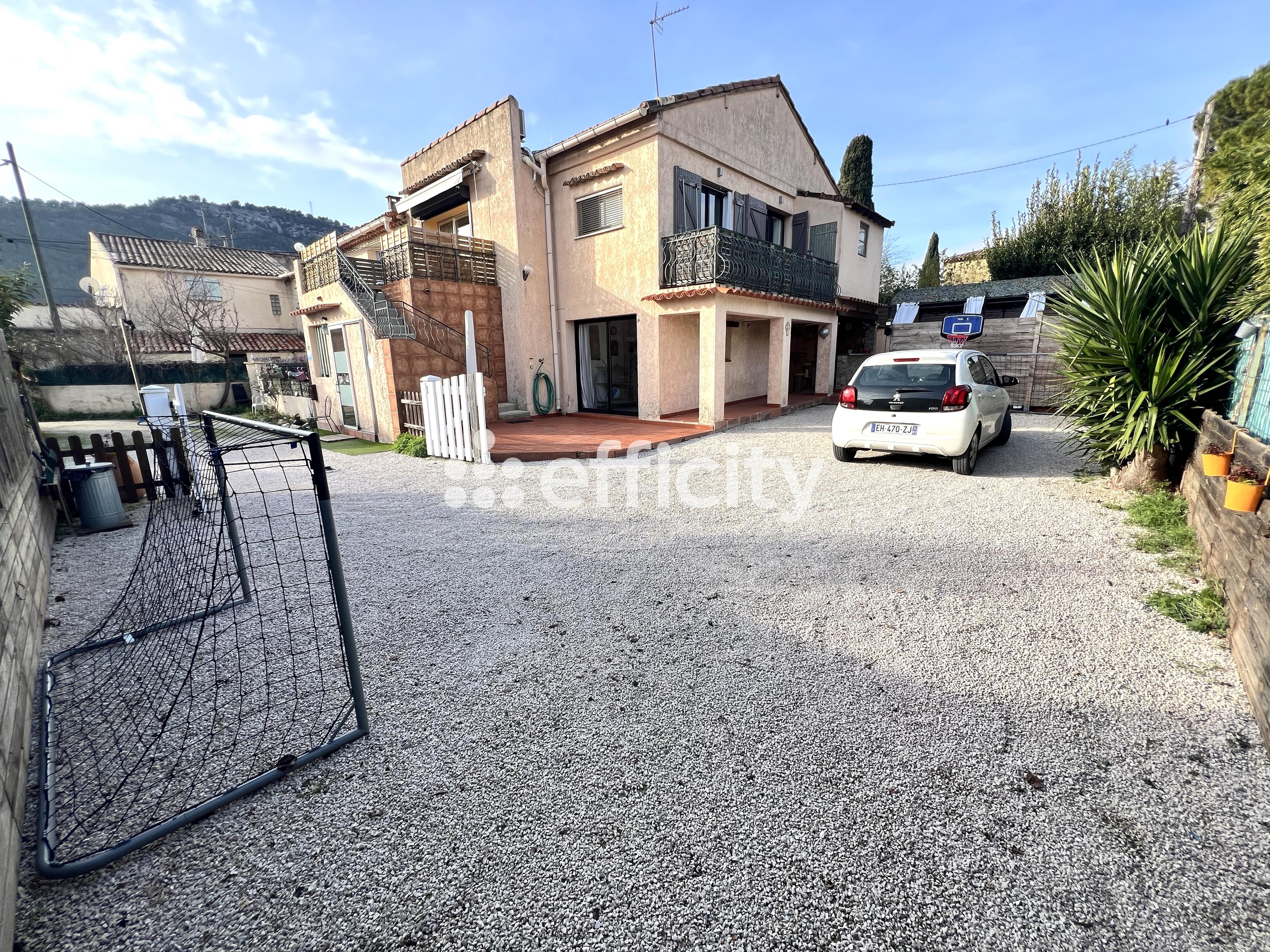 Achat immobilier Maison 6 pièces  125m2 à La Penne-sur-Huveaune (13821) - Photo n°1