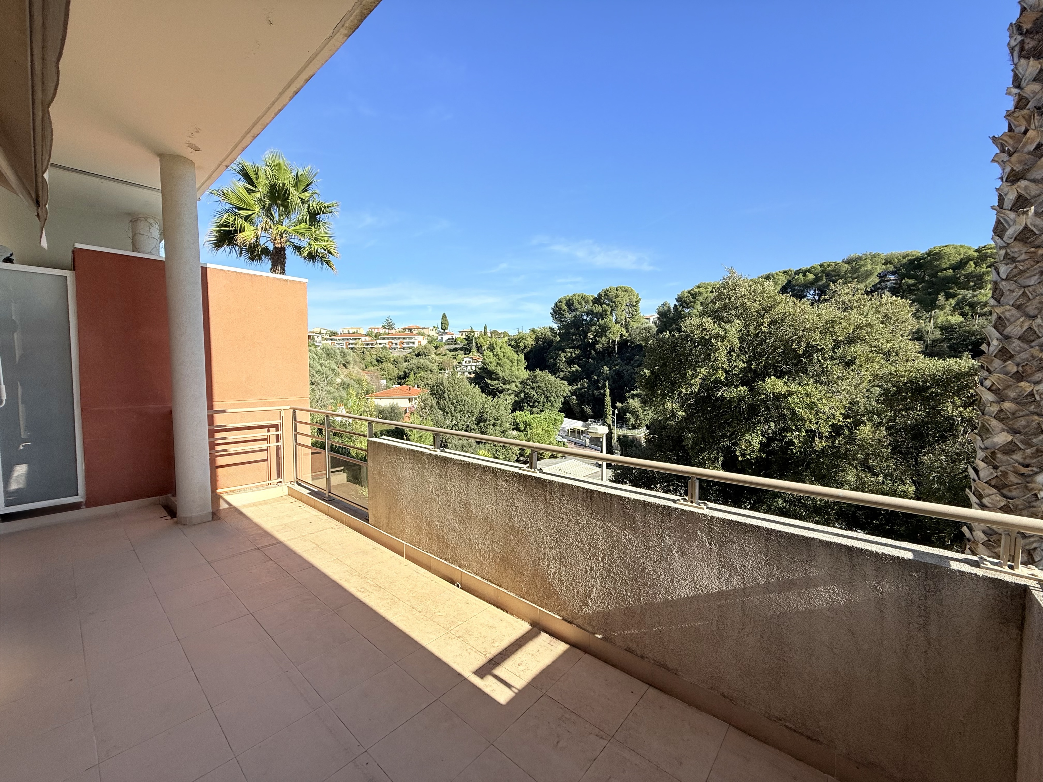 Achat immobilier Appartement 3 pièces  63m2 à Saint-Laurent-du-Var (06700) - Photo n°1