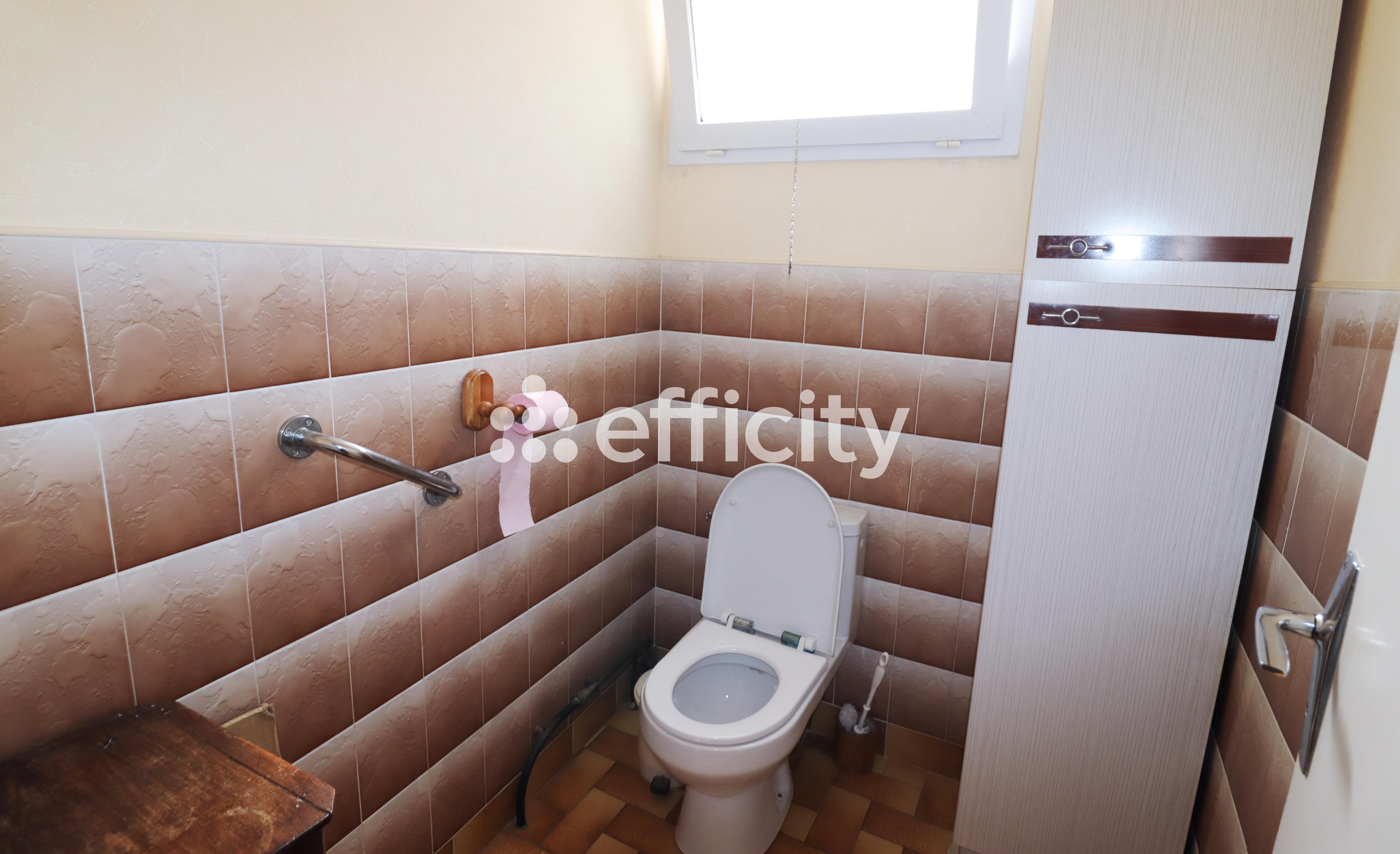 Achat immobilier Maison 7 pièces  150m2 à Semussac (17120) - Photo n°12