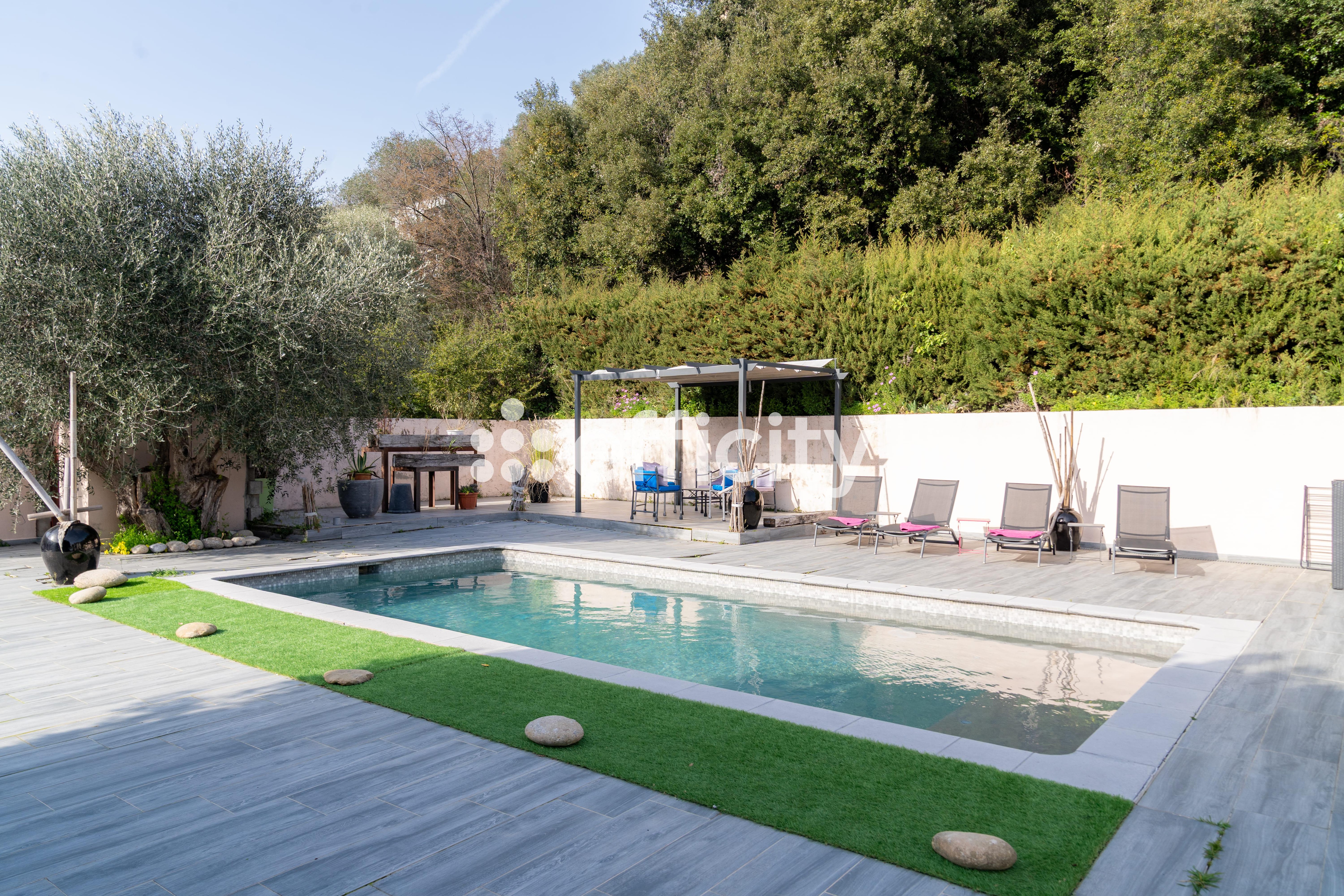 Achat immobilier Maison 5 pièces  155m2 à Nice (06000) - Photo n°4