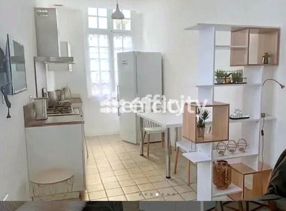 immeuble 5 pièces - 105m2 à Pézenas (34120)