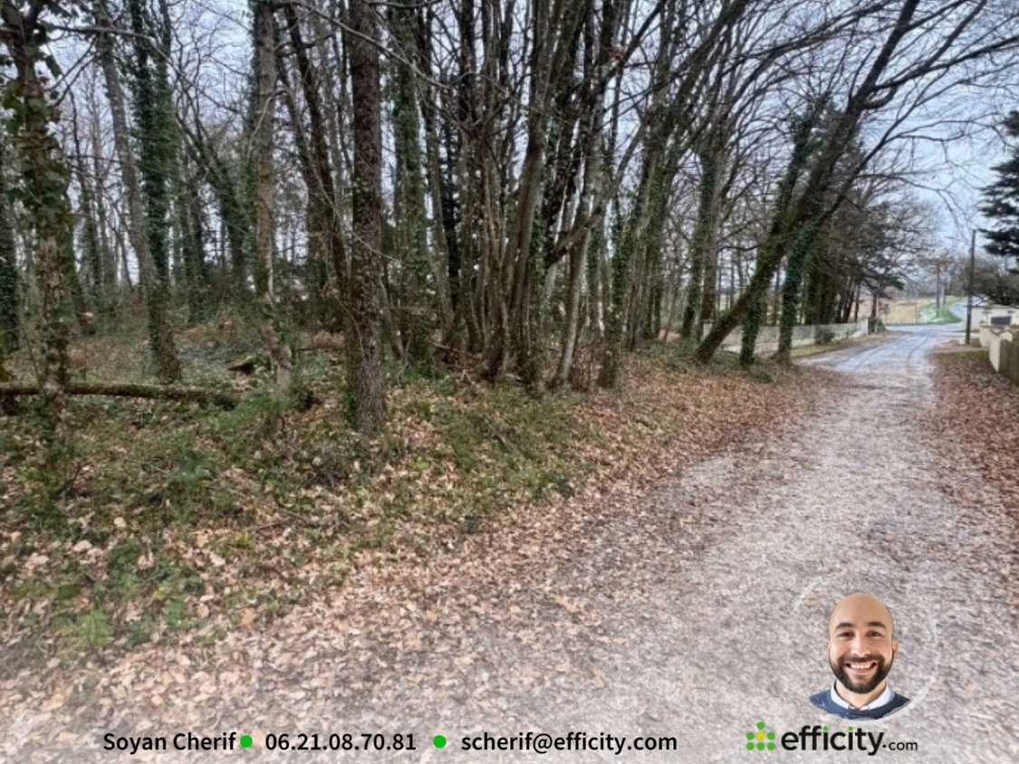 terrain  - 2348m2 à Magnac-sur-Touvre (16600)