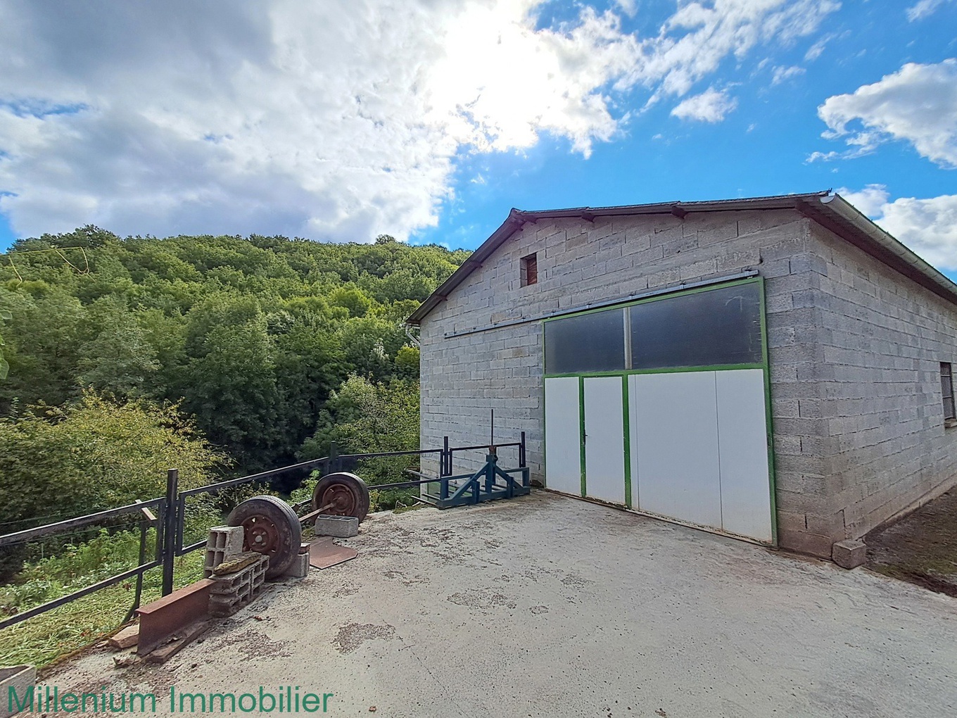 Achat immobilier Maison 5 pièces  108m2 à Laval-Roquecezière (12380) - Photo n°13