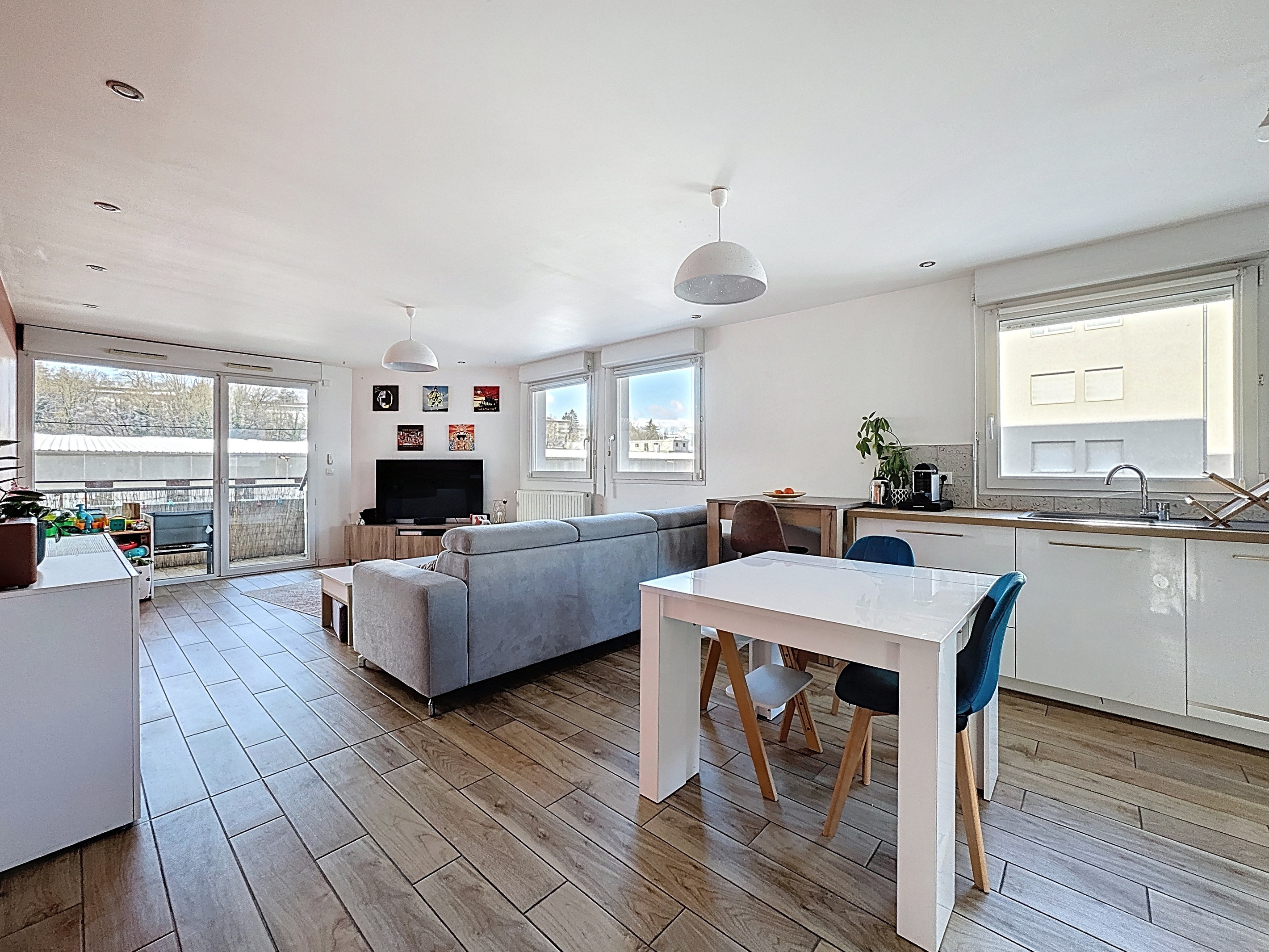 Achat immobilier Appartement 3 pièces  73m2 à La Roche-sur-Foron (74800) - Photo n°1