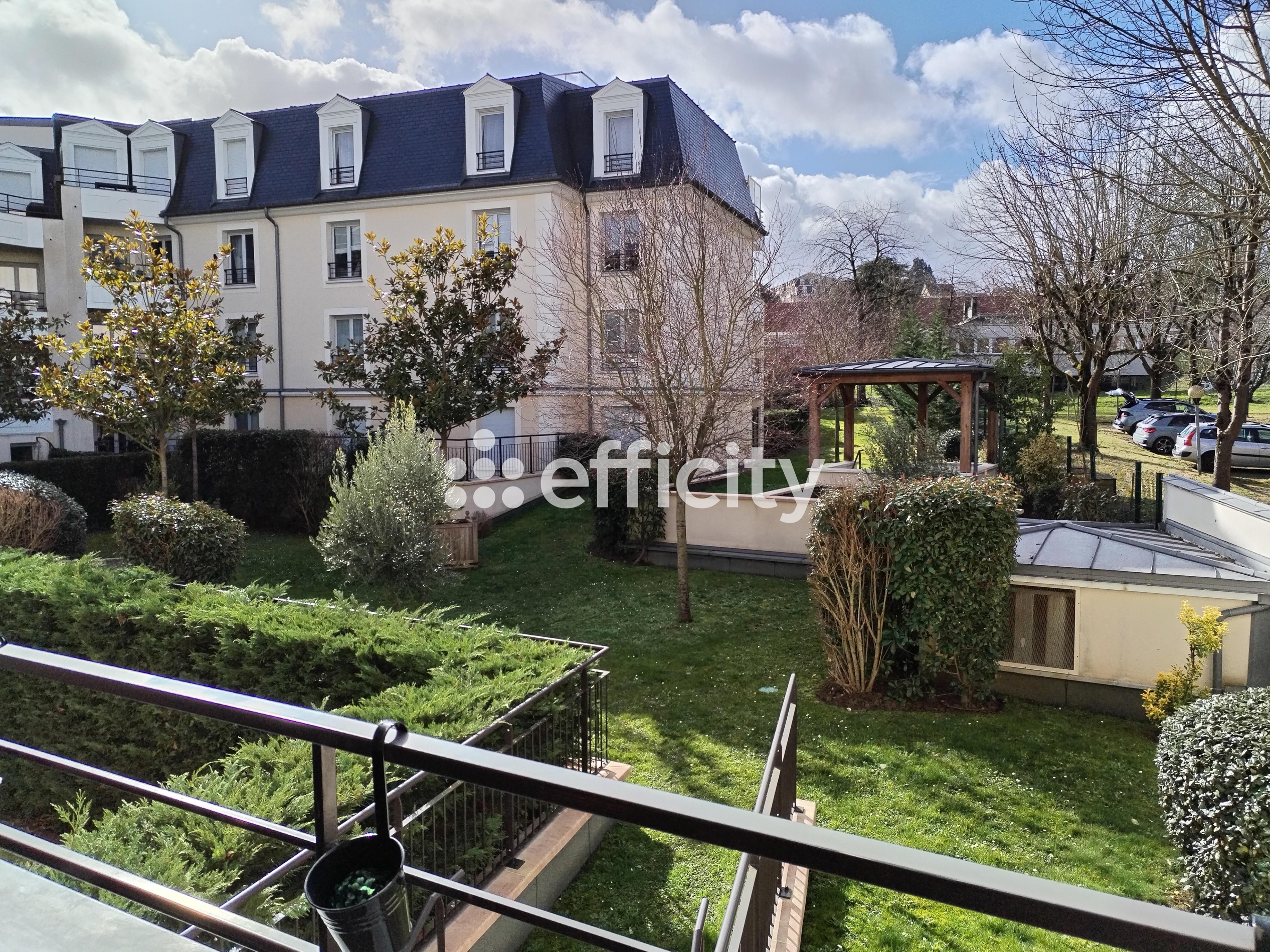 appartement 2 pièces - 45,3m2 à Saint-Cyr-l'École (78210)