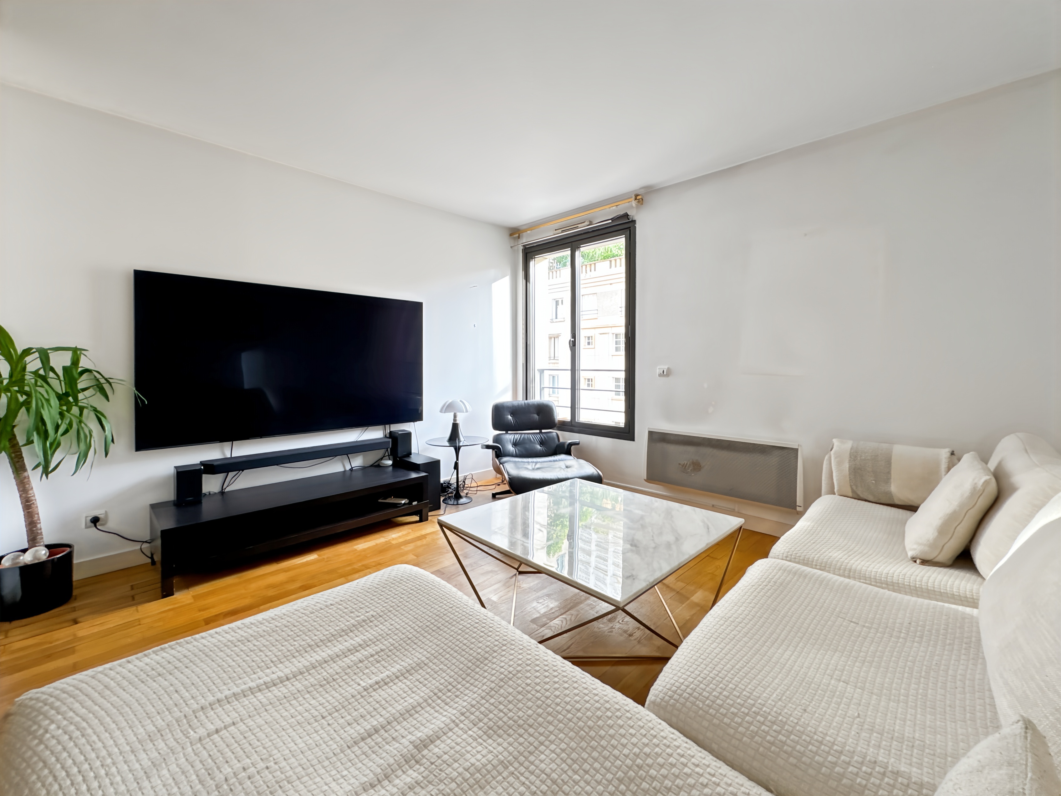 Achat immobilier Appartement 2 pièces  60m2 à Paris (75016) - Photo n°6