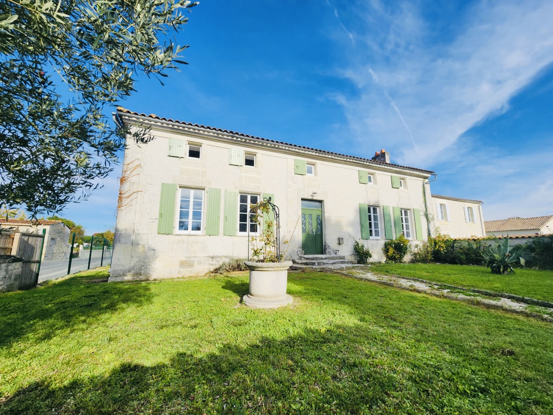 maison 6 pièces - 176,0m2 à Bougneau (17800)