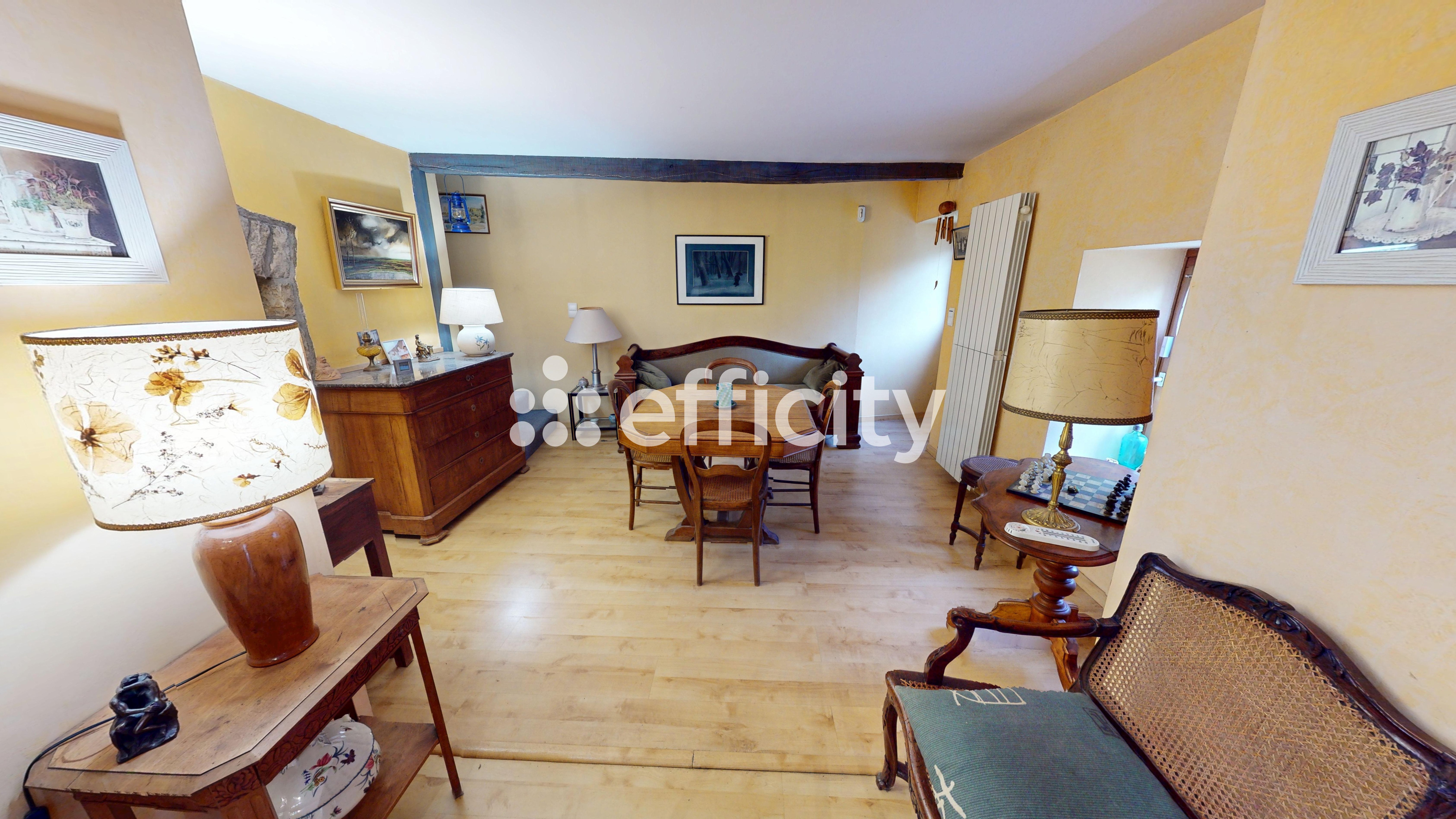 Achat immobilier Maison 5 pièces  132m2 à Cussey-sur-l'Ognon (25870) - Photo n°6