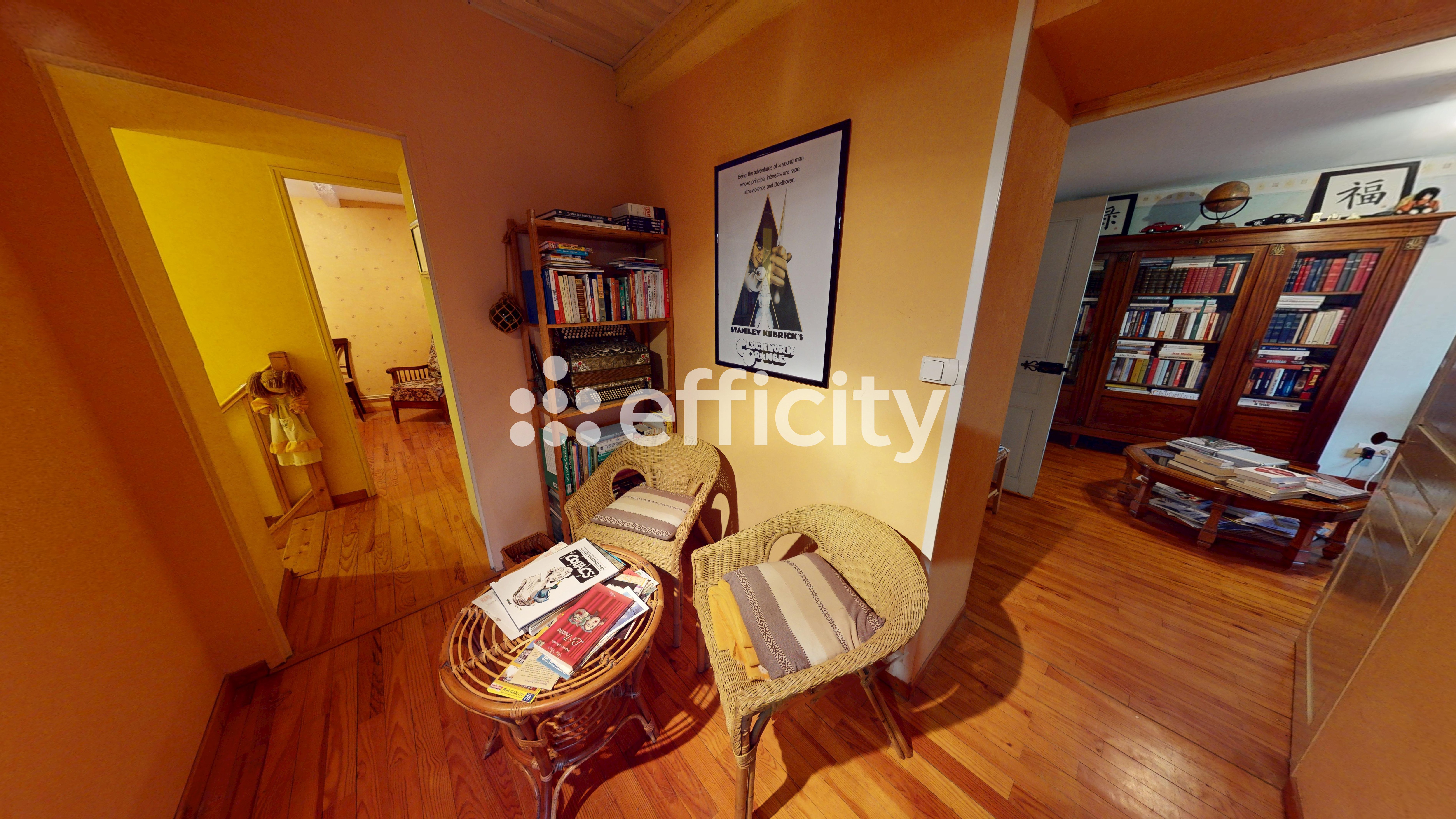 Achat immobilier Maison 5 pièces  132m2 à Cussey-sur-l'Ognon (25870) - Photo n°11