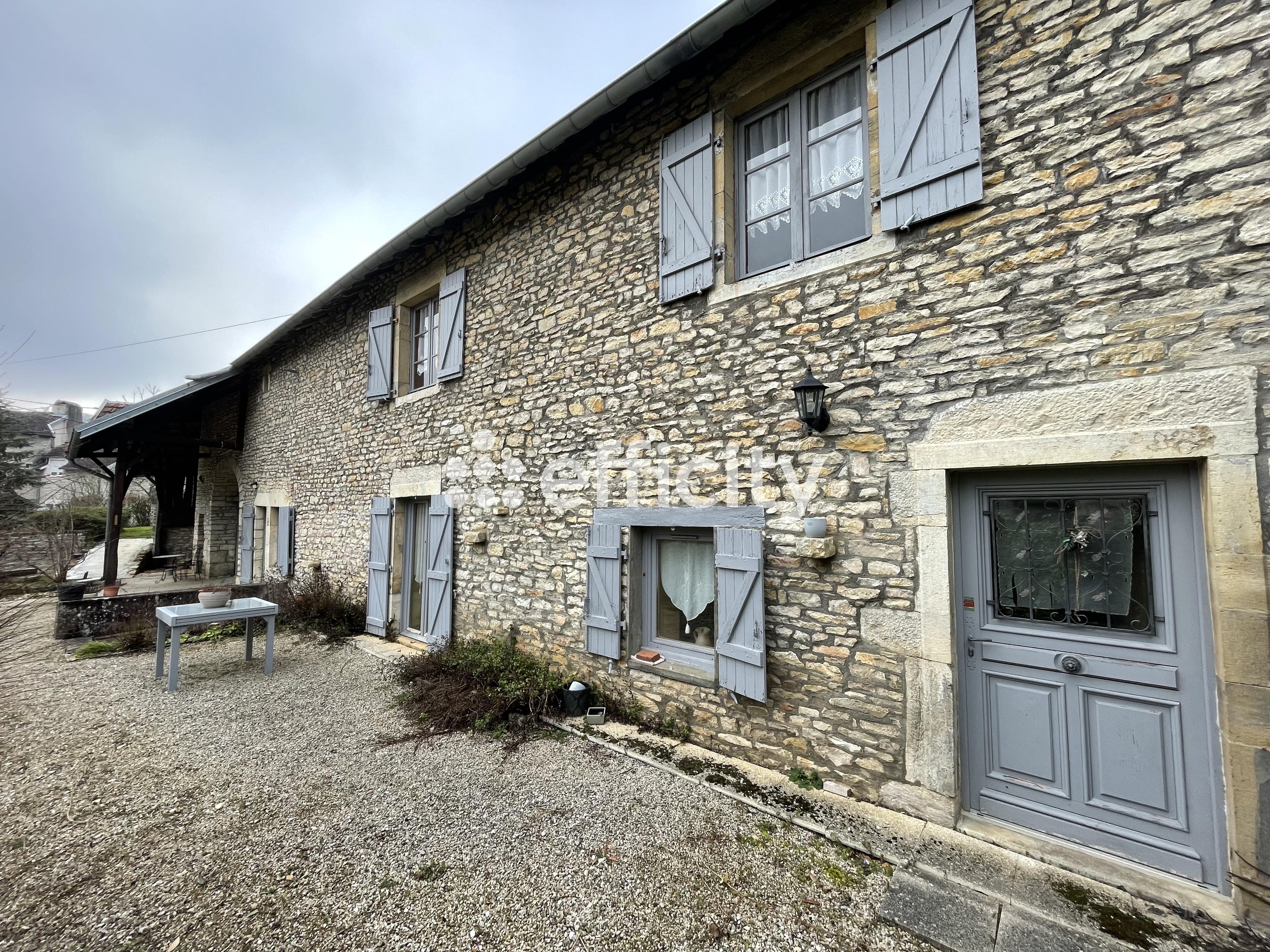 Achat immobilier Maison 5 pièces  132m2 à Cussey-sur-l'Ognon (25870) - Photo n°5