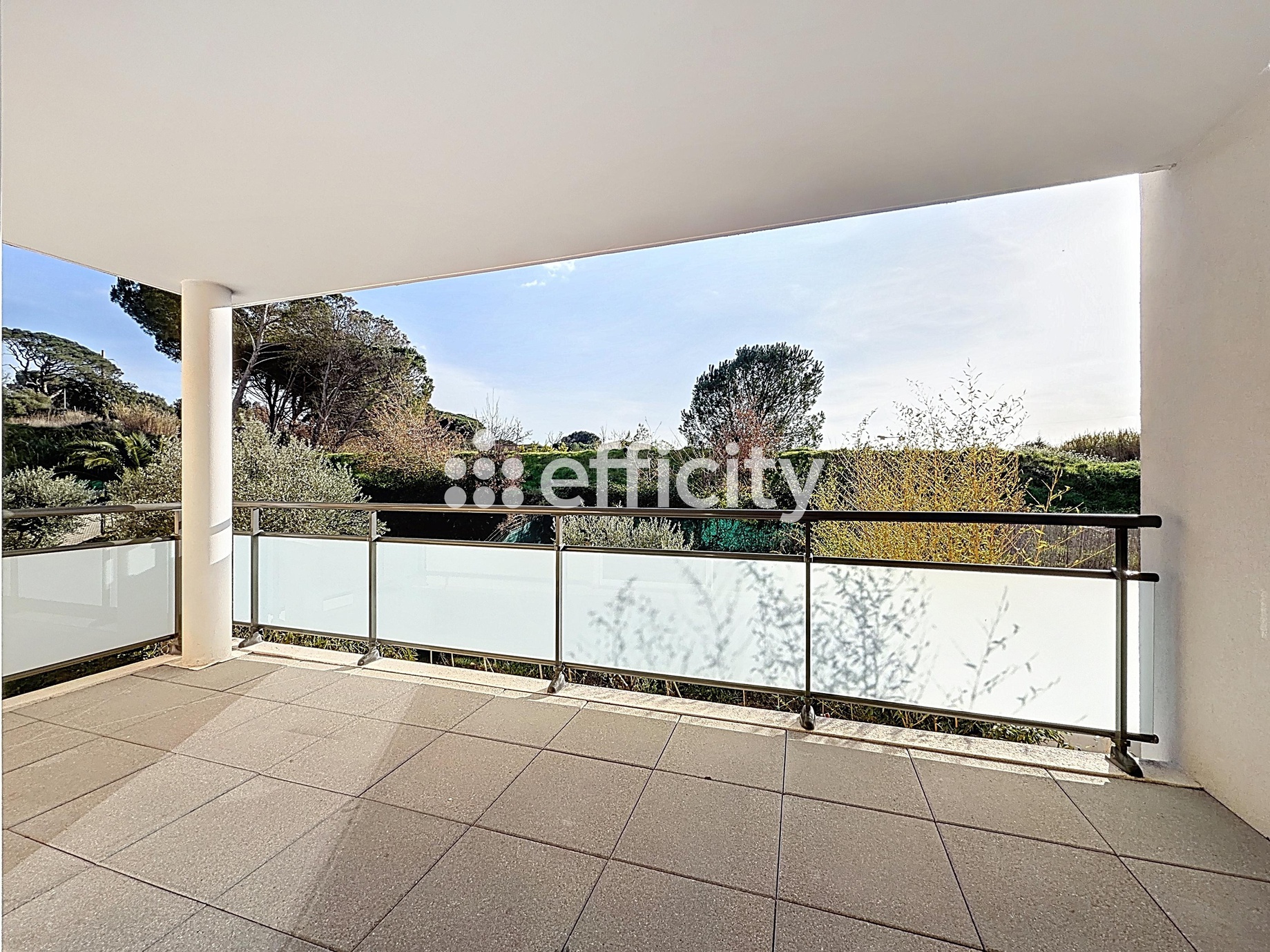 appartement 2 pièces - 45m2 à Fréjus (83600)