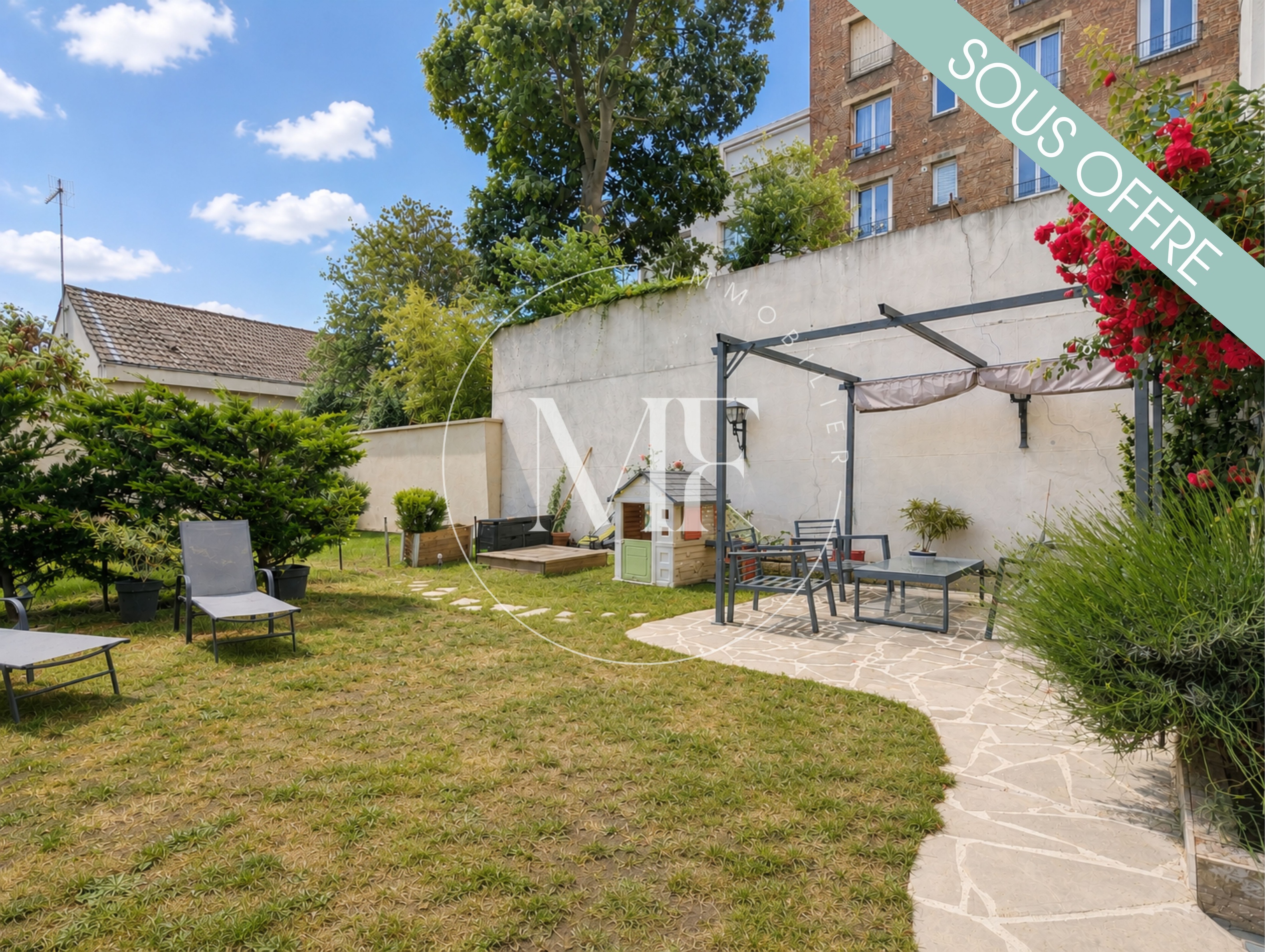 appartement 4 pièces - 98,0m2 à Nanterre (92000)