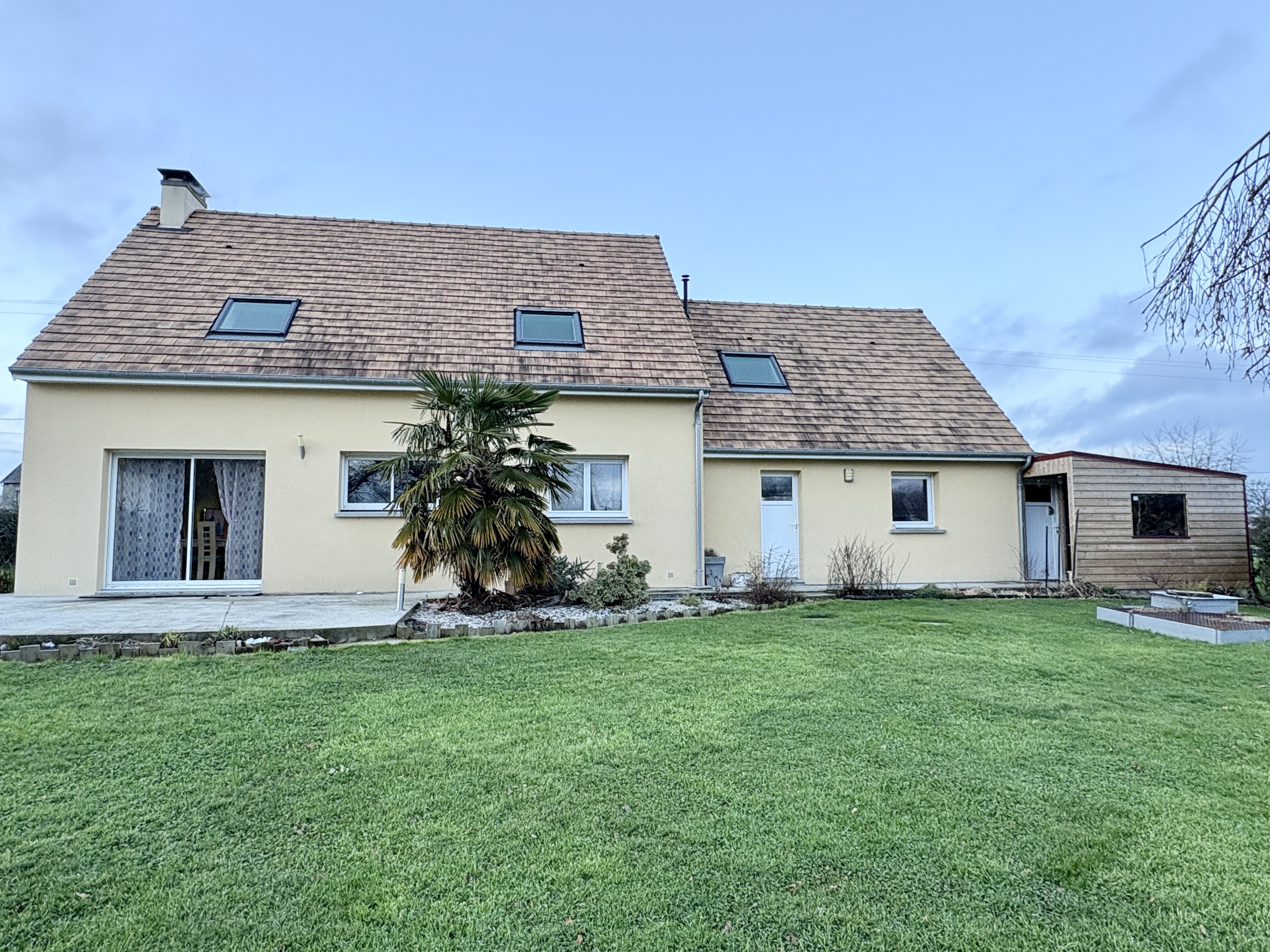 Achat immobilier Maison 6 pièces  114m2 à Valdallière (14410) - Photo n°1