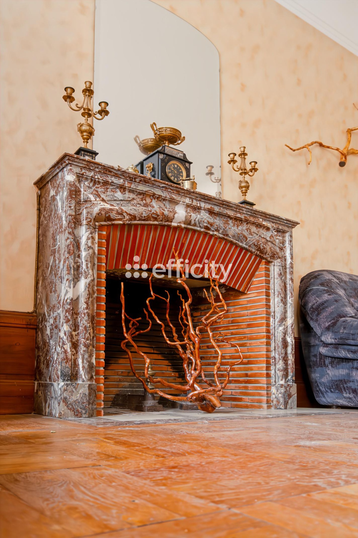 Achat immobilier Maison 15 pièces  425m2 à Réparsac (16200) - Photo n°5