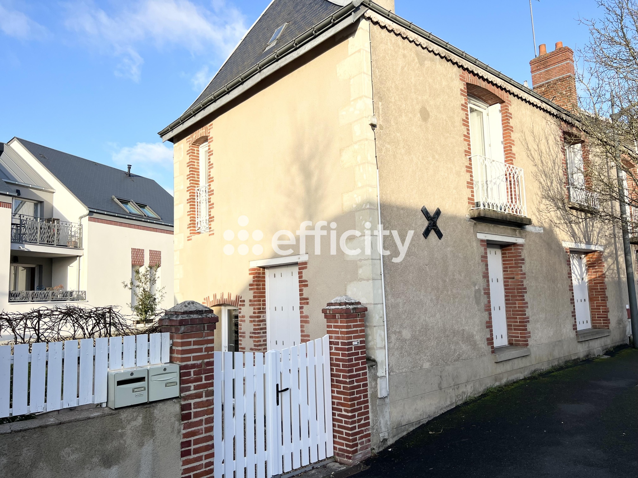 immeuble  - 172m2 à Saint-Cyr-sur-Loire (37540)