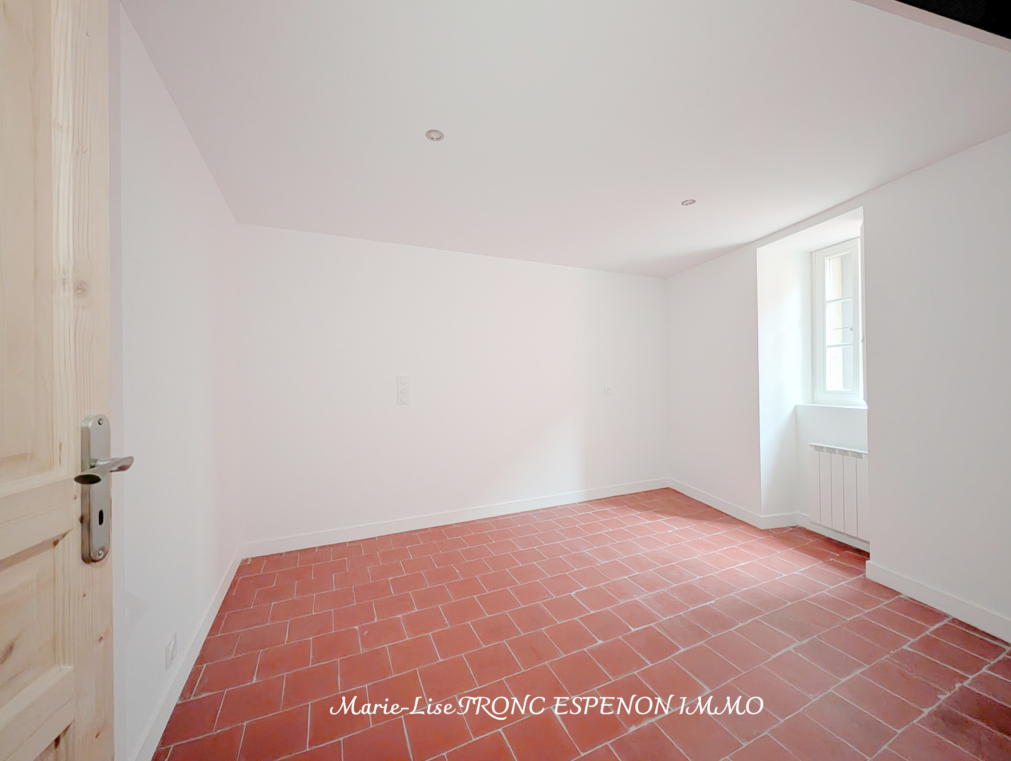 Achat immobilier Immeuble 7 pièces  115m2 à Alès (30100) - Photo n°11