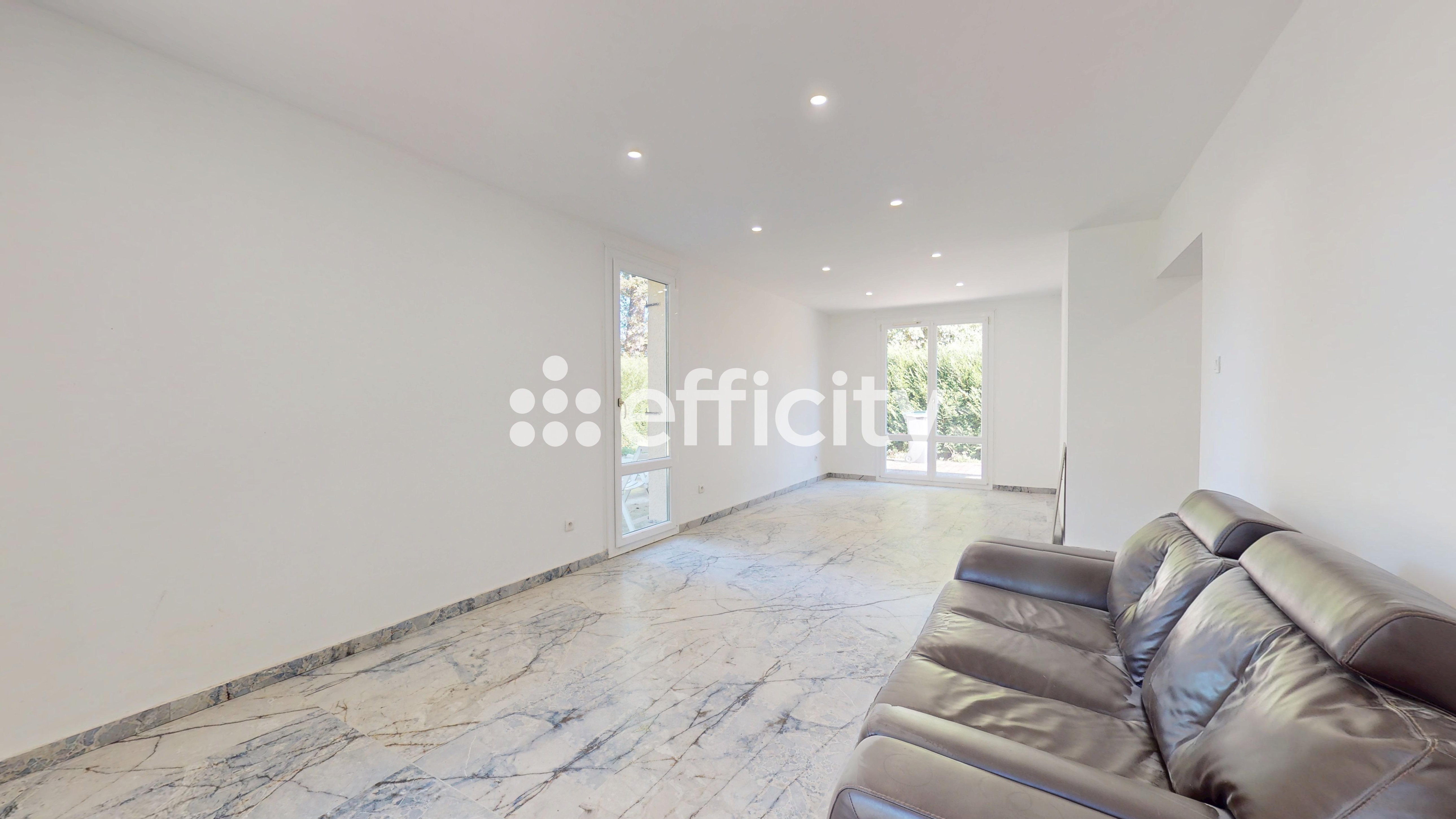 Achat immobilier Maison 6 pièces  120m2 à Ornex (01210) - Photo n°1