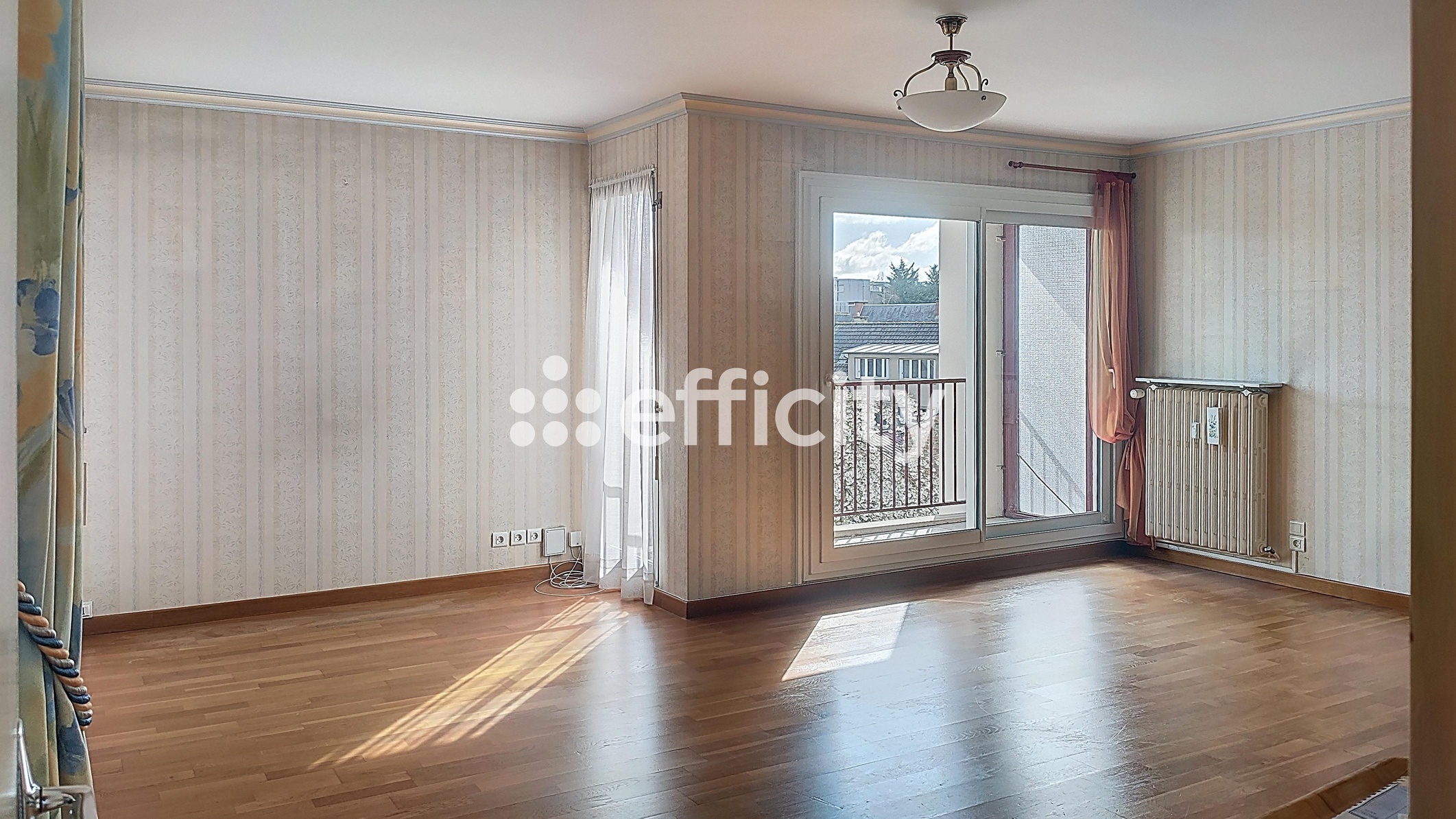 appartement 5 pièces - 103m2 à Chartres (28000)