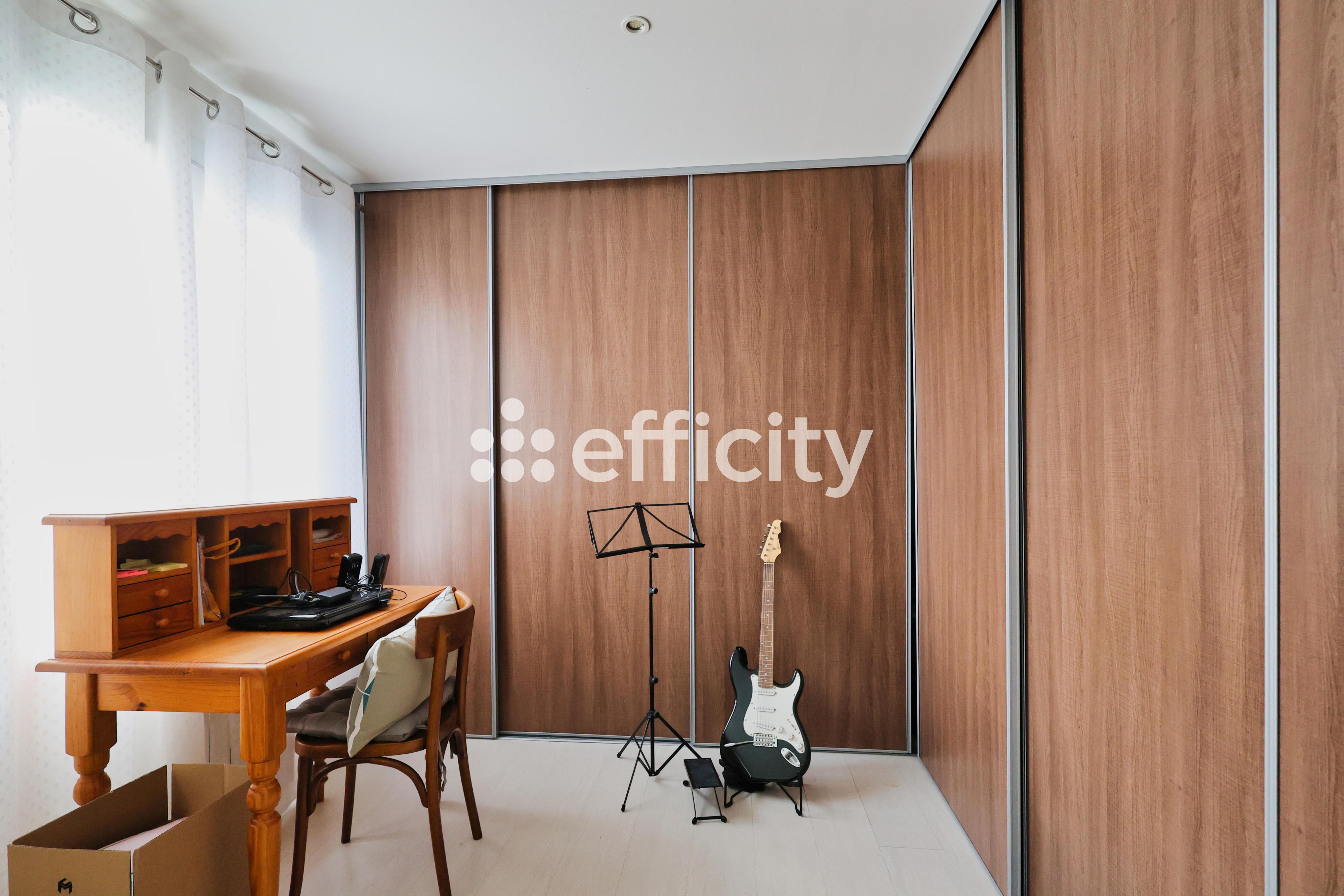 Achat immobilier Maison 4 pièces  111m2 à Semussac (17120) - Photo n°6