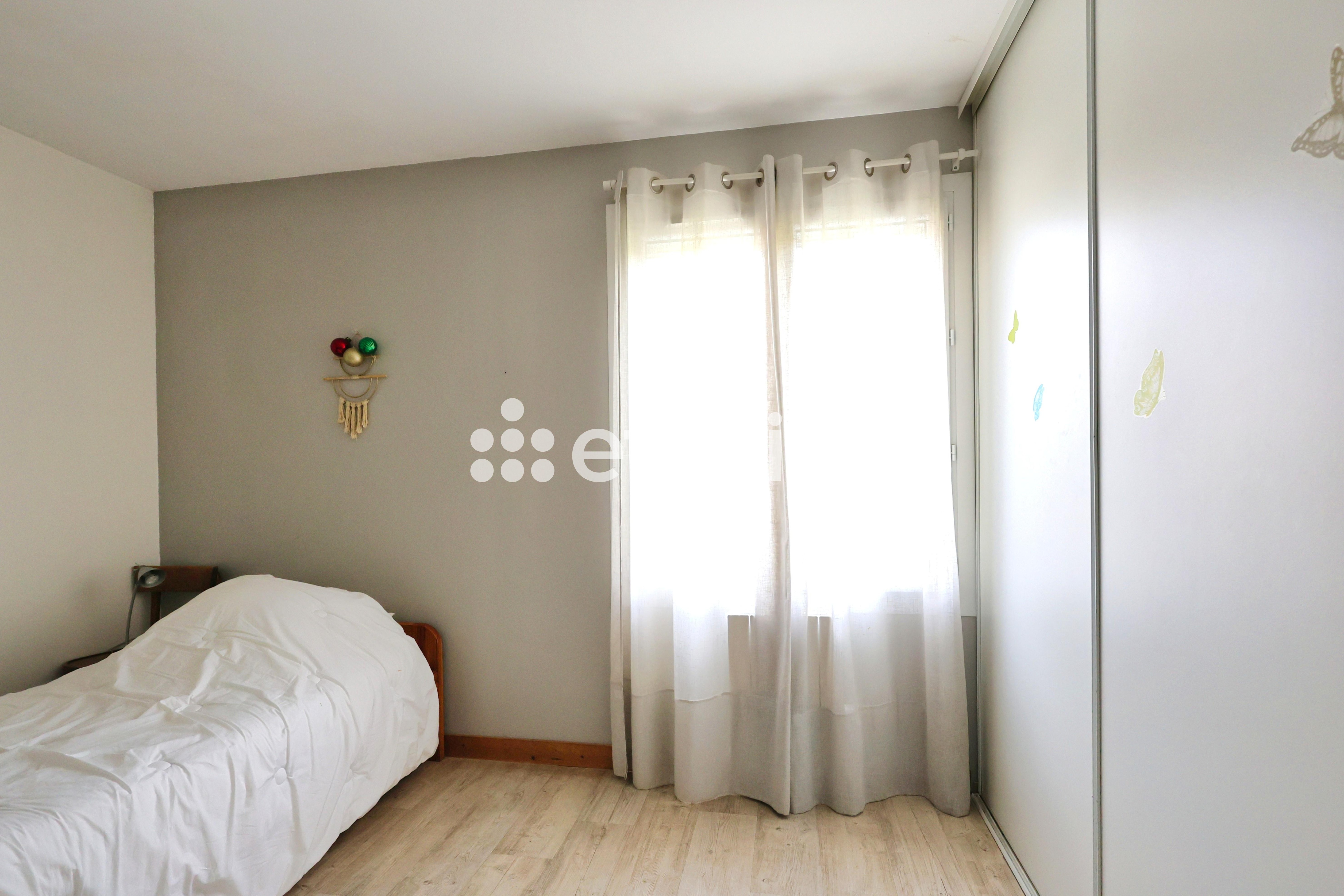 Achat immobilier Maison 4 pièces  111m2 à Semussac (17120) - Photo n°8