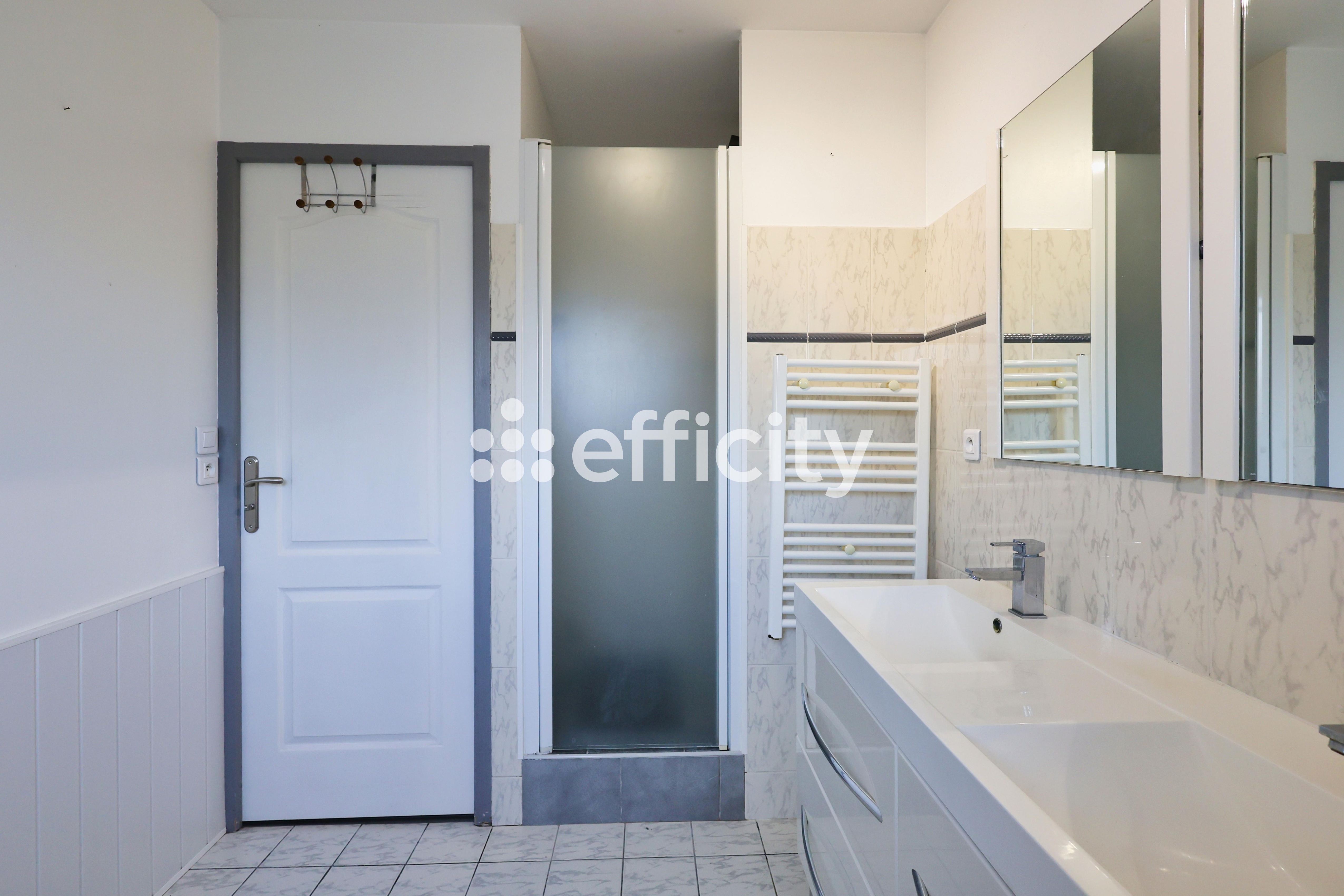 Achat immobilier Maison 4 pièces  111m2 à Semussac (17120) - Photo n°10