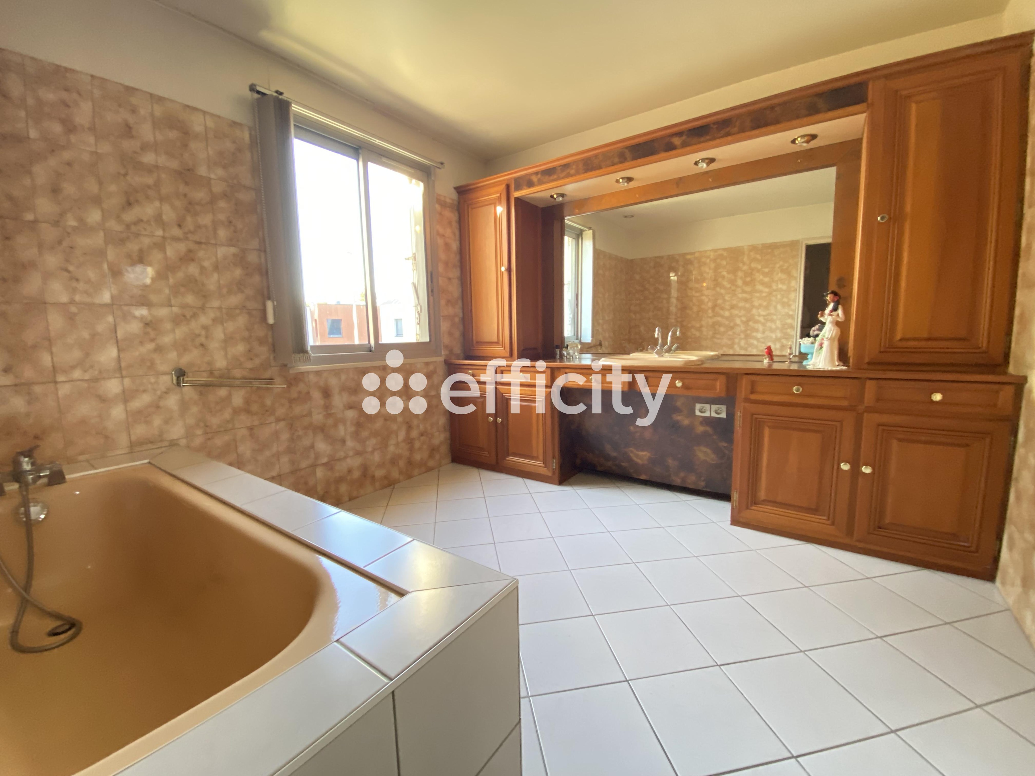 Achat immobilier Maison 5 pièces  136m2 à Nantes (44300) - Photo n°10