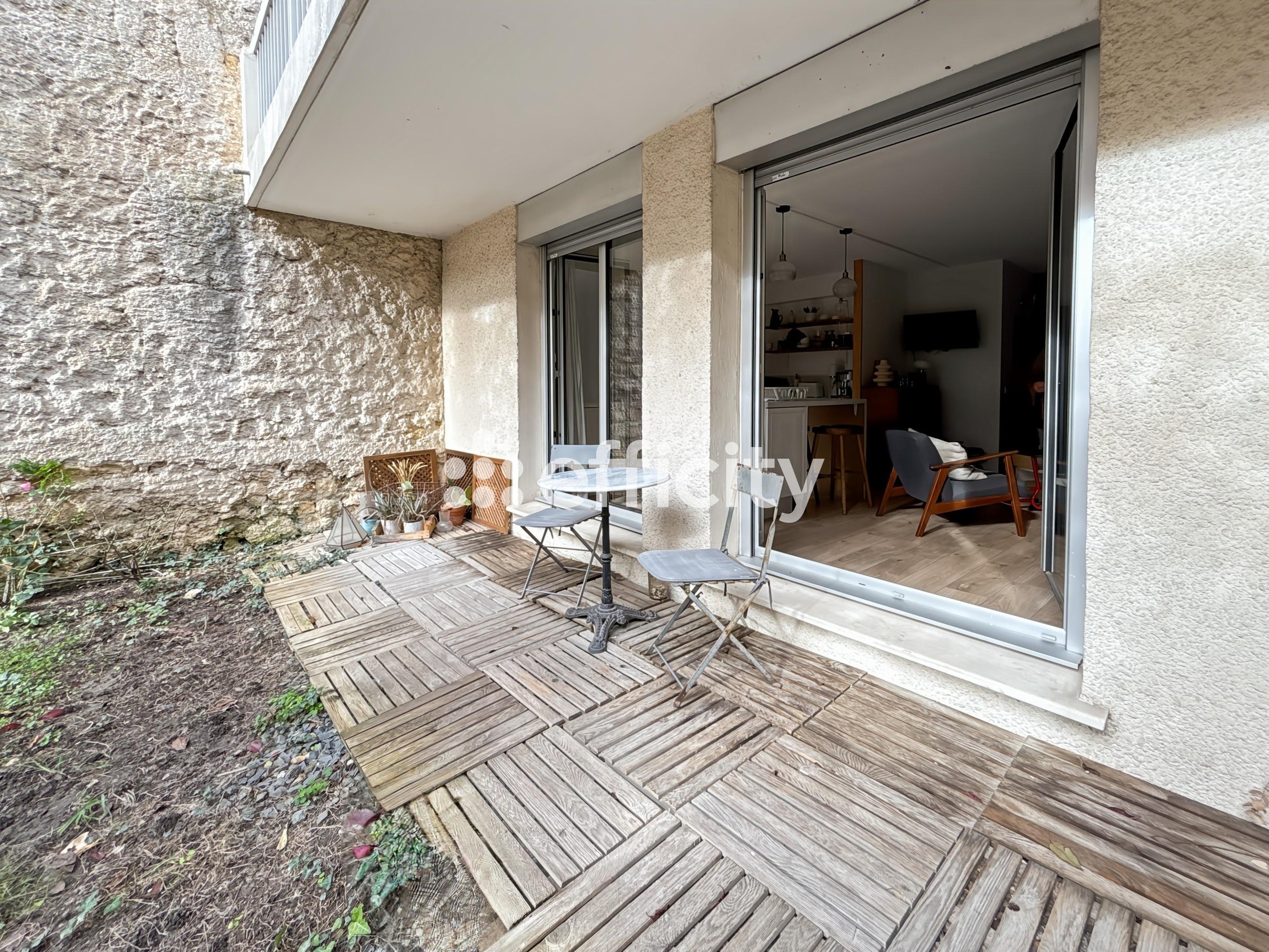 Achat immobilier Appartement 4 pièces  82m2 à Bordeaux (33000) - Photo n°16