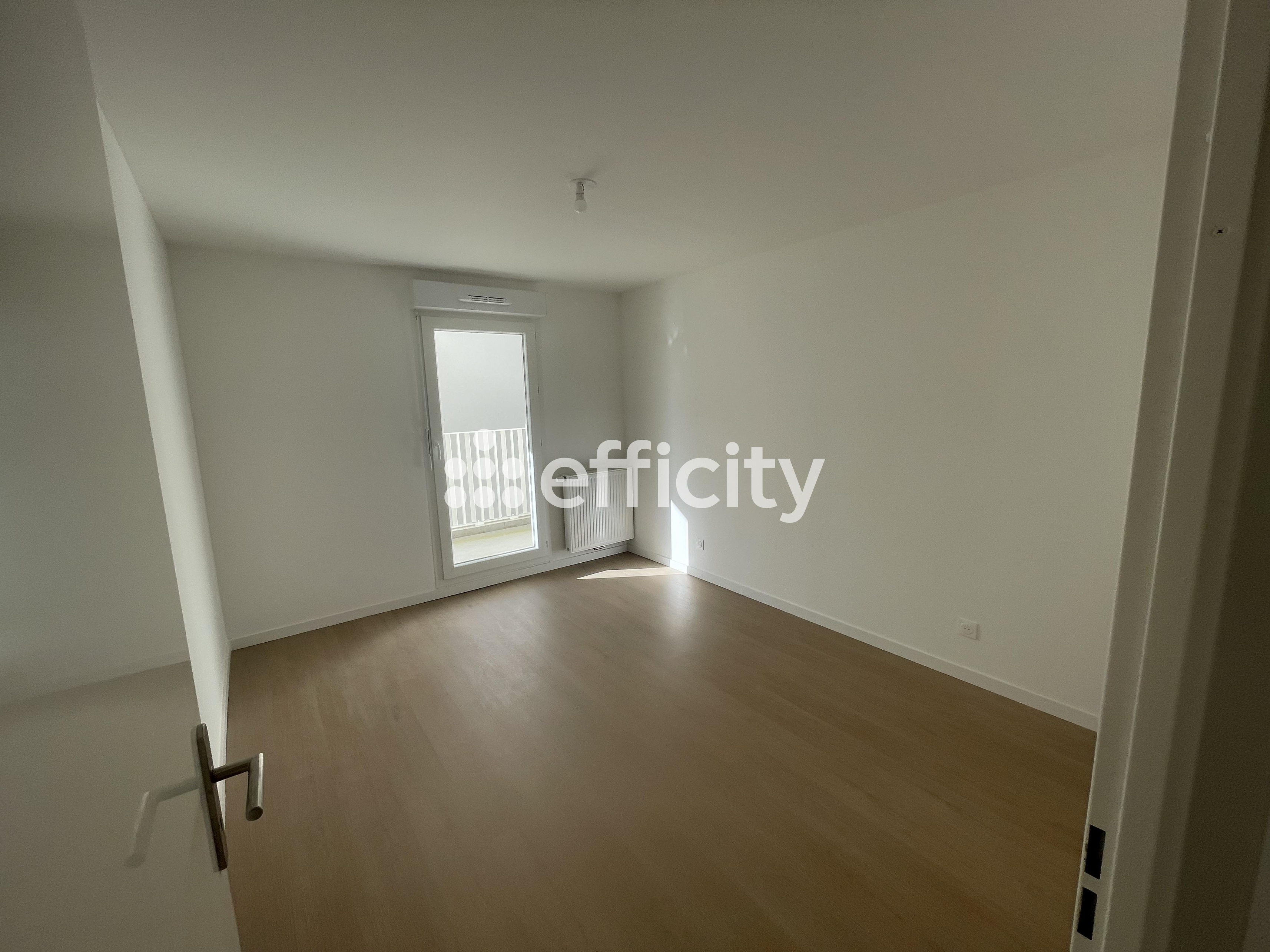 Achat immobilier Appartement 2 pièces  44m2 à Le Bouscat (33110) - Photo n°4