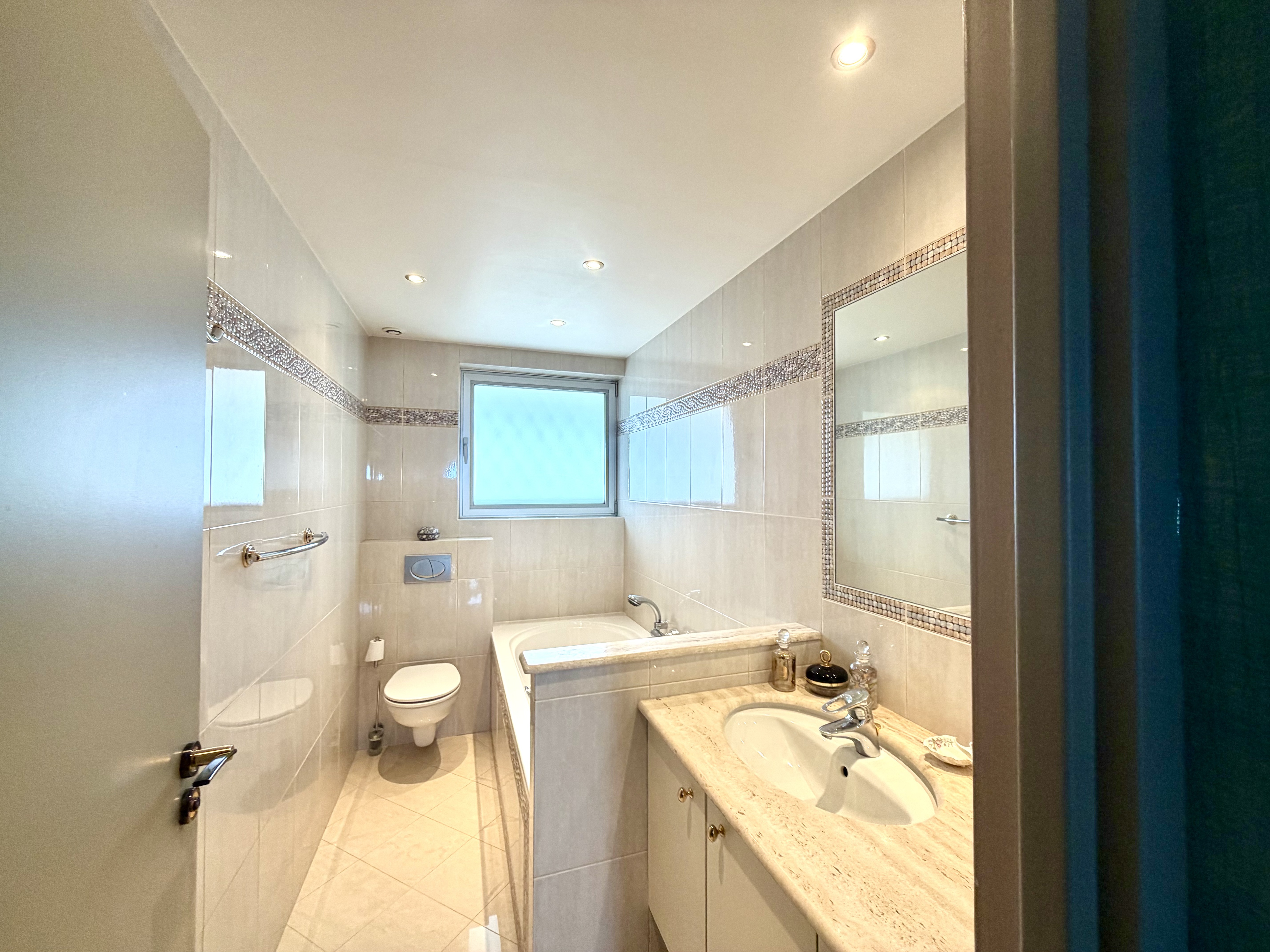 Achat immobilier Appartement 3 pièces  82m2 à Villeneuve-Loubet (06270) - Photo n°12