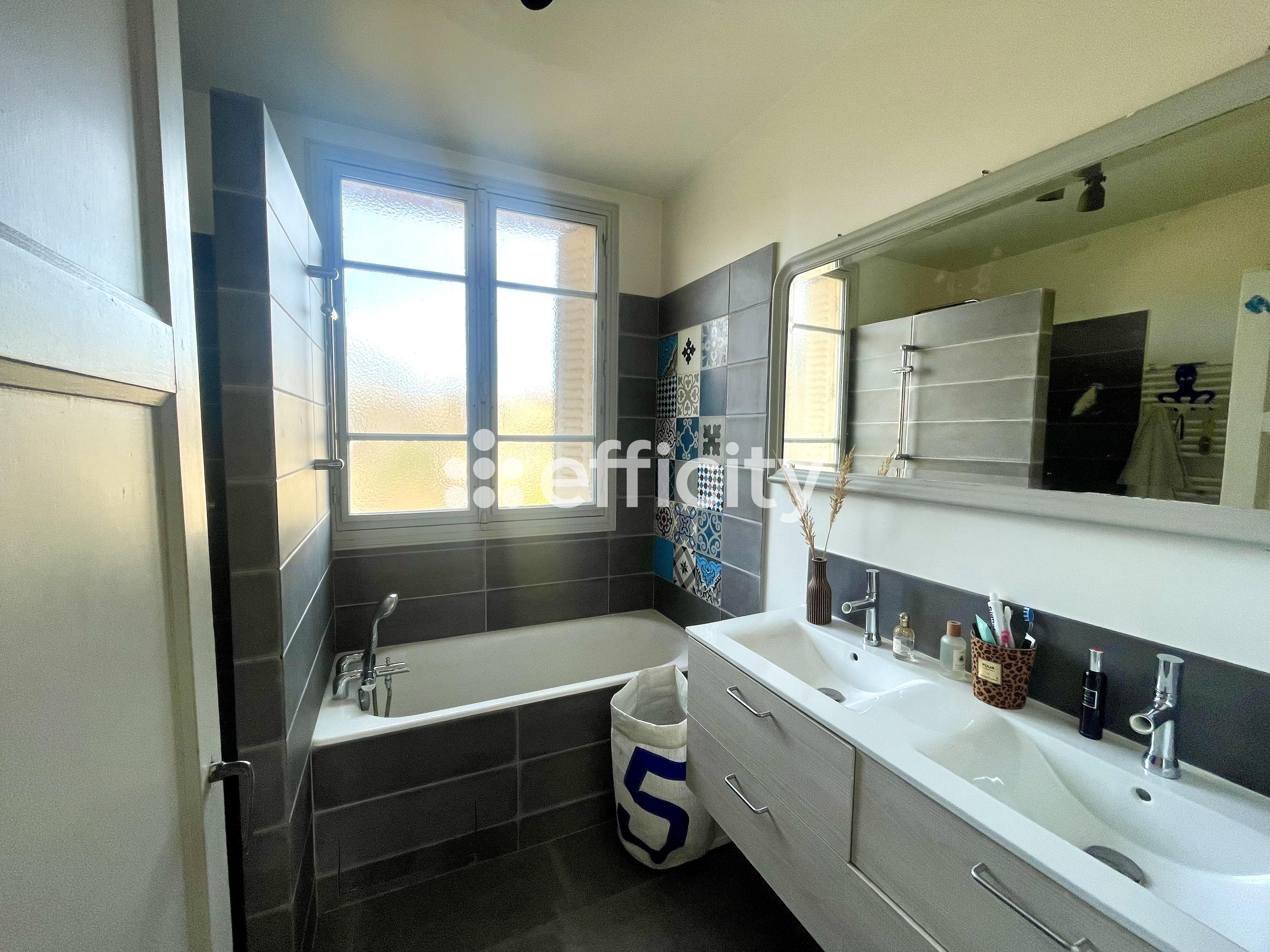 Achat immobilier Maison 8 pièces  170m2 à Versailles (78000) - Photo n°9