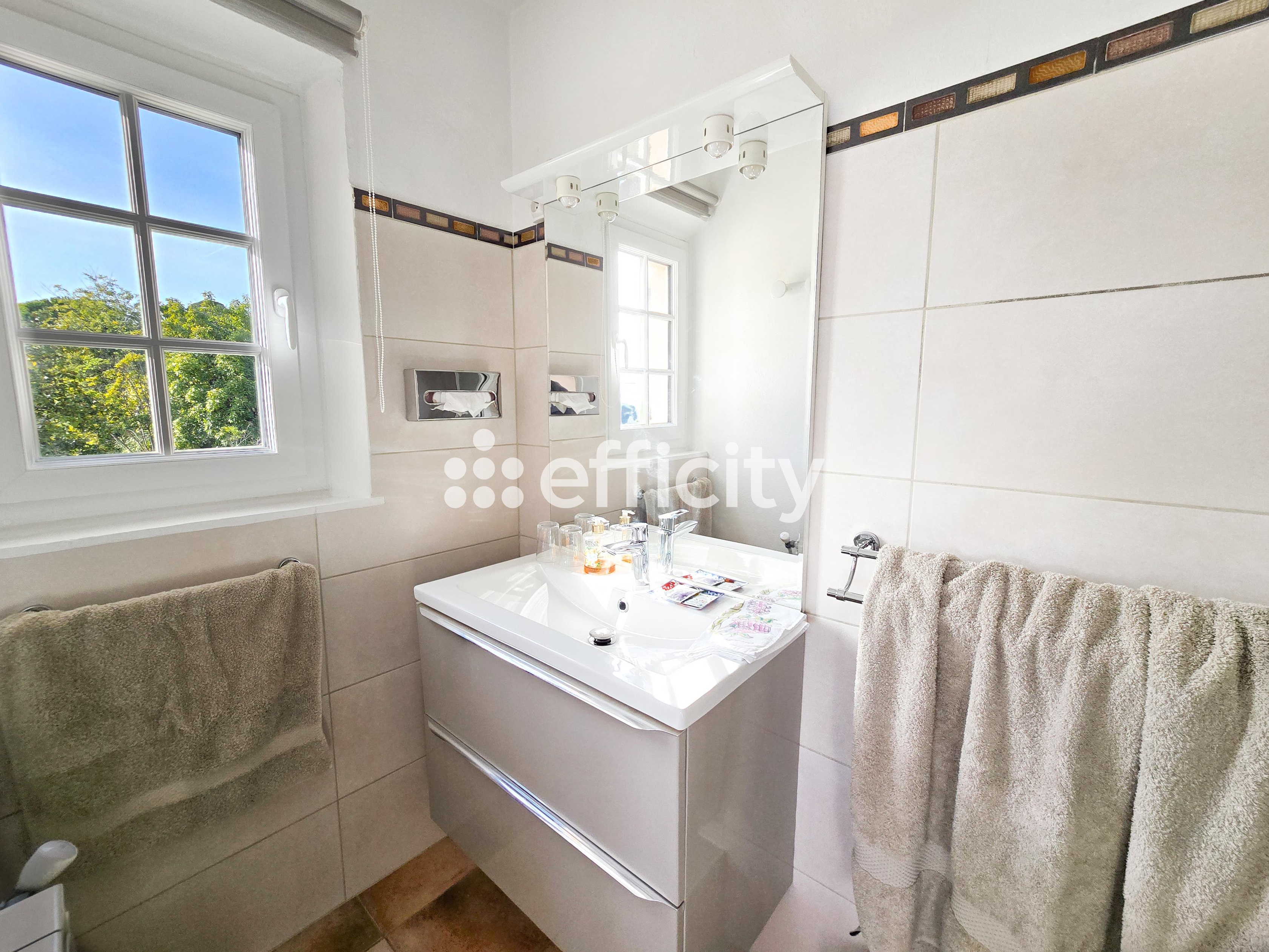 Achat immobilier Maison 6 pièces  250m2 à Grasse (06130) - Photo n°14