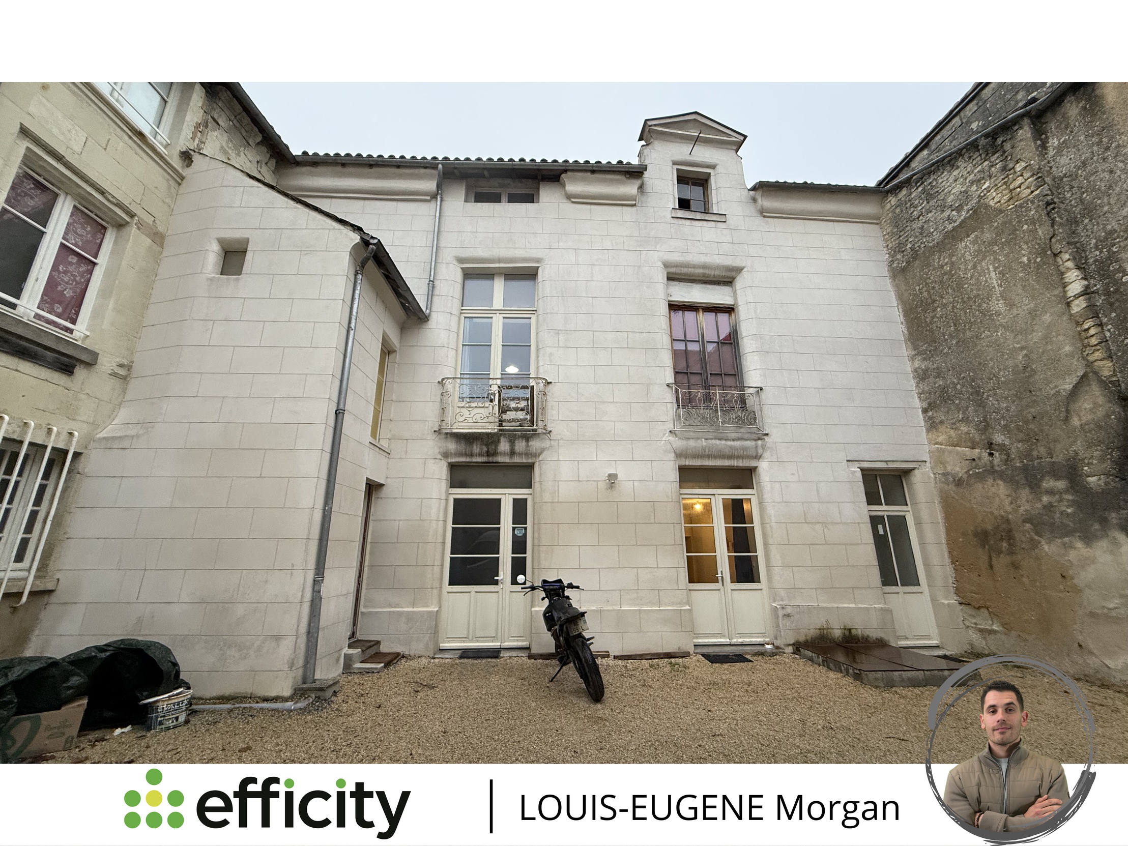 immeuble 10 pièces - 150,0m2 à Loudun (86200)