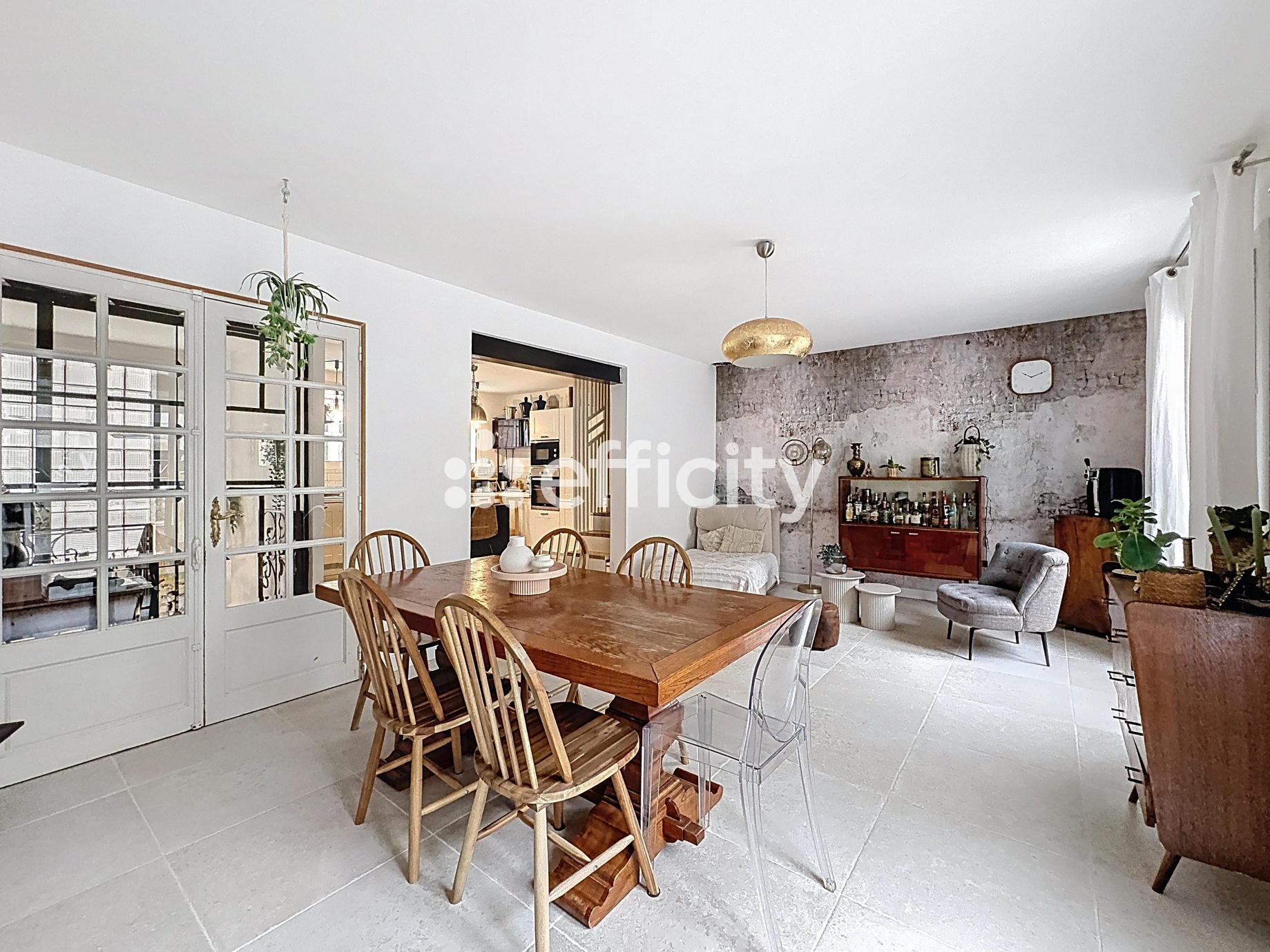 maison 6 pièces - 146,0m2 à Le Grau-du-Roi (30240)