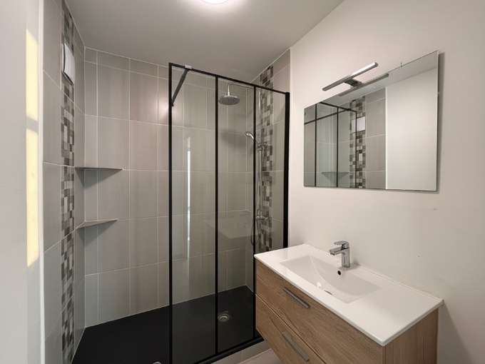 Achat immobilier Appartement 4 pièces  74m2 à Bourg-Saint-Andéol (07700) - Photo n°7