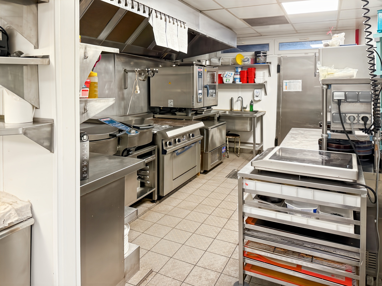 local-commercial  - 300m2 à Beaumont-le-Roger (27170)