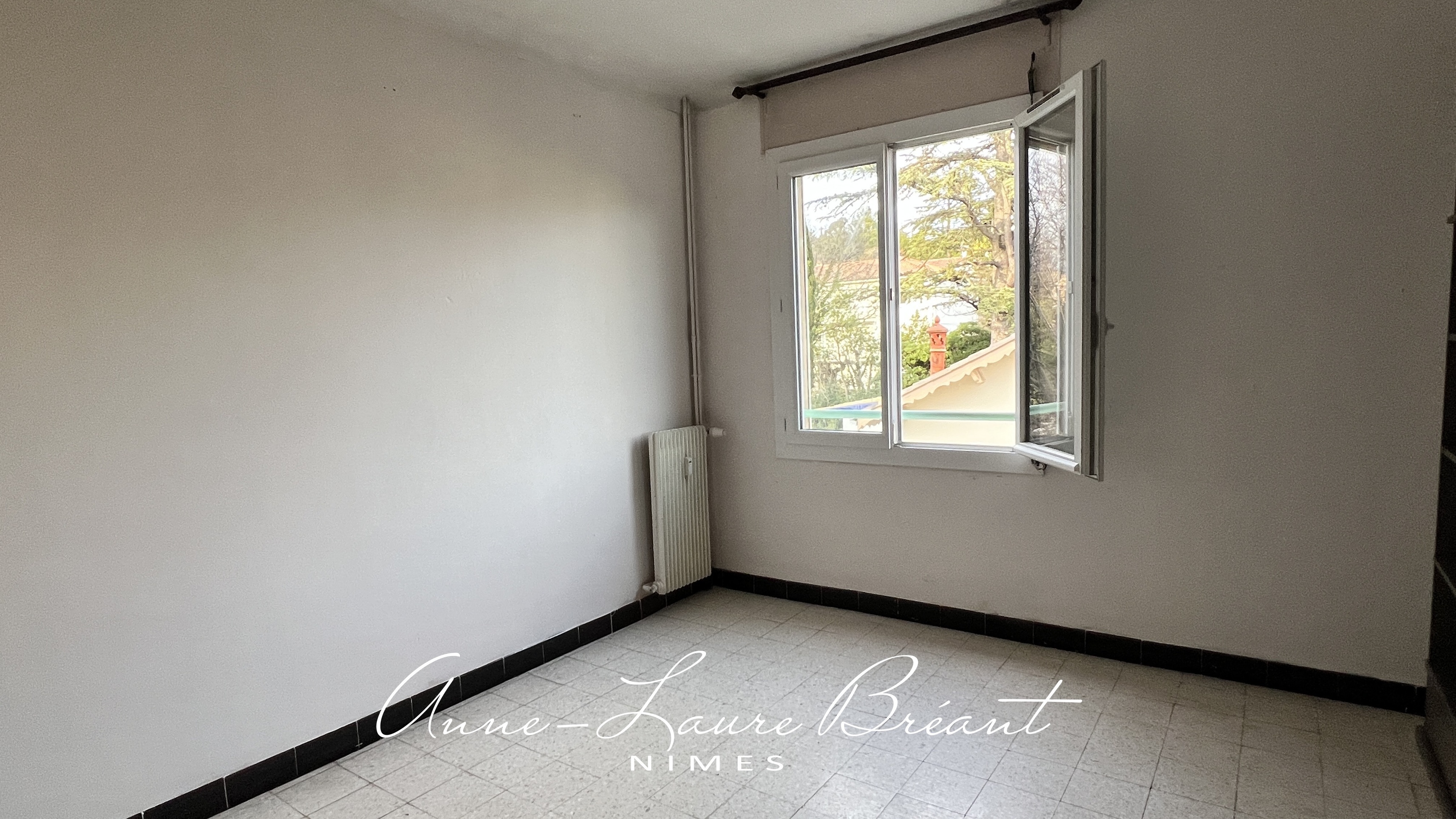 Achat immobilier Appartement 3 pièces  77m2 à Nîmes (30000) - Photo n°5