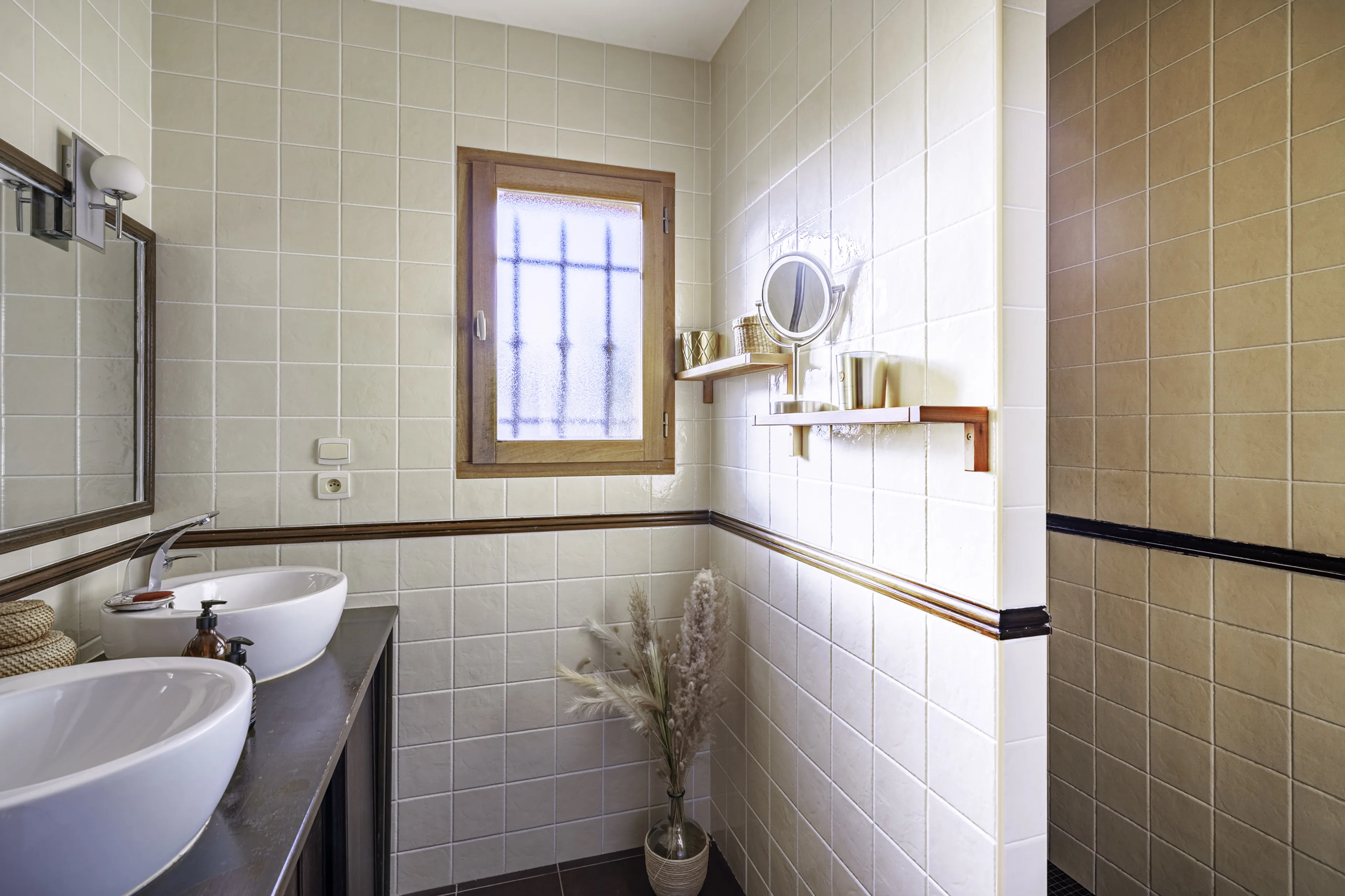 Achat immobilier Maison 6 pièces  190m2 à Istres (13800) - Photo n°5