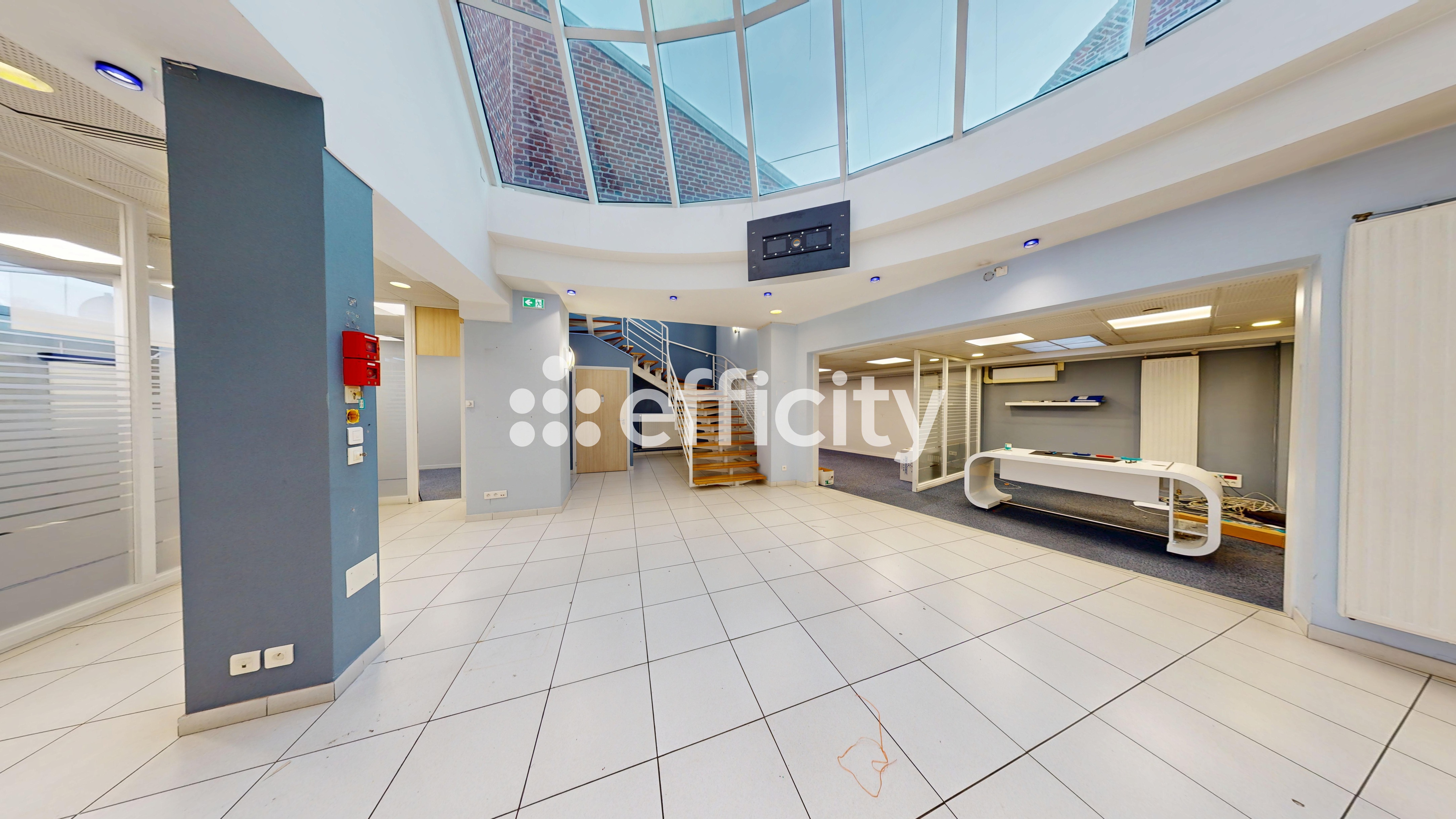 immeuble 14 pièces - 420m2 à Lille (59160)