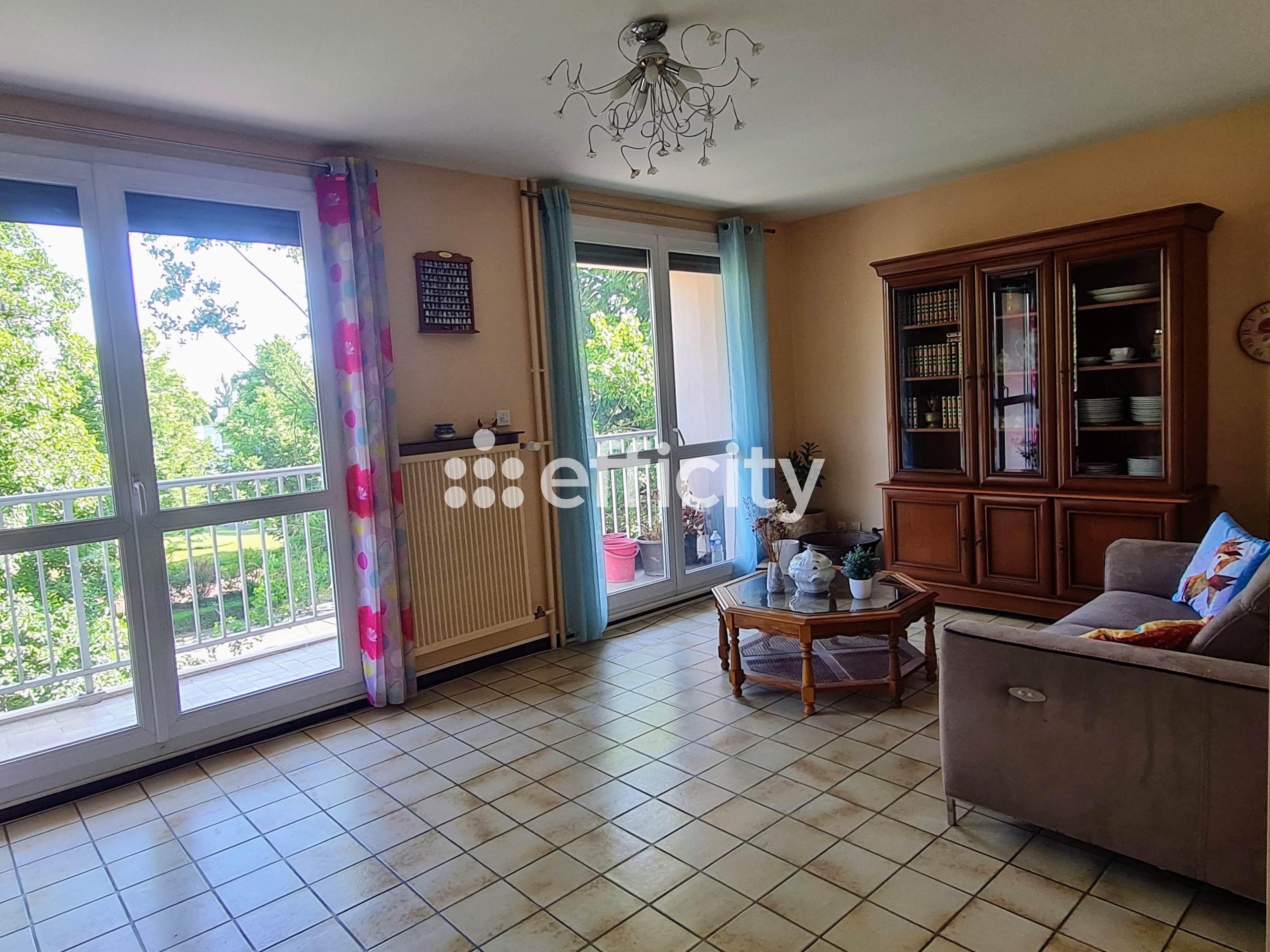 Achat immobilier Appartement 4 pièces  83m2 à Valence (26000) - Photo n°4