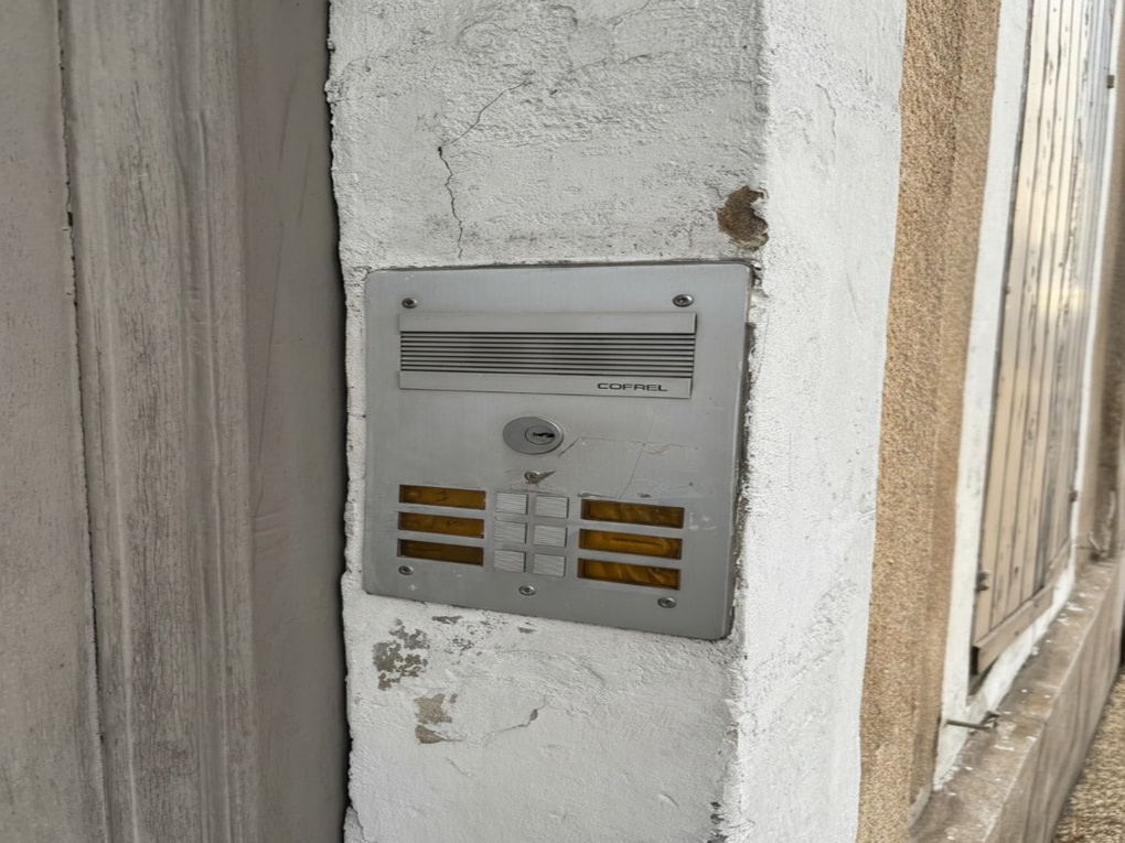 Achat immobilier Immeuble 13 pièces  236m2 à Bourg-Saint-Andéol (07700) - Photo n°4